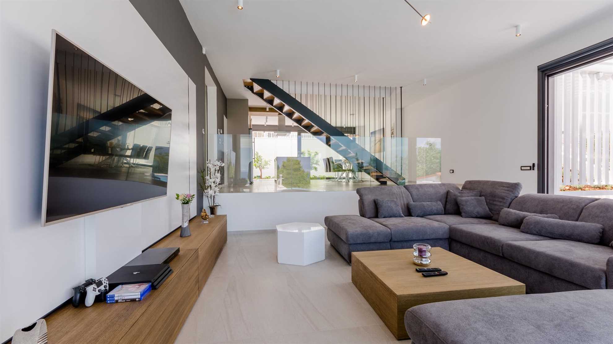 Luxury villa fully equipped for children