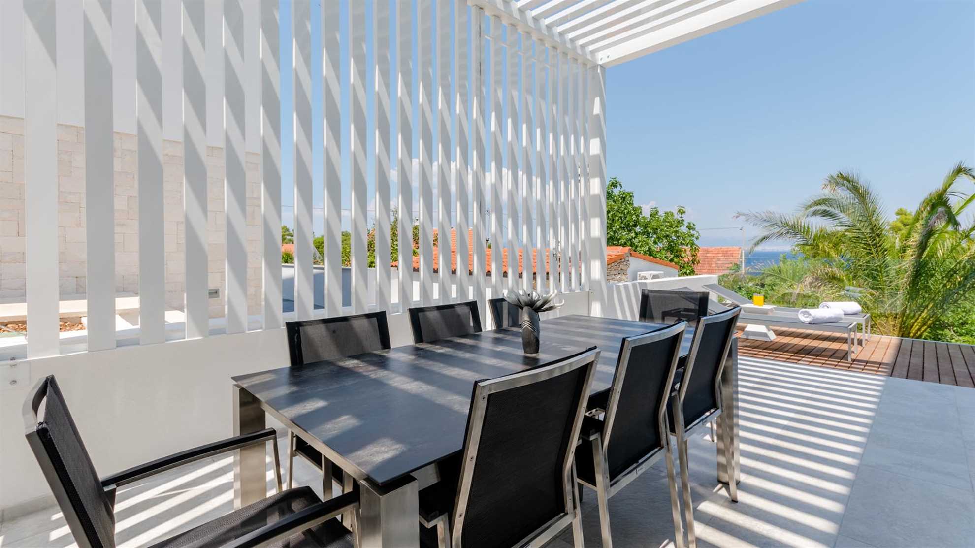 Luxury villa fully equipped for children