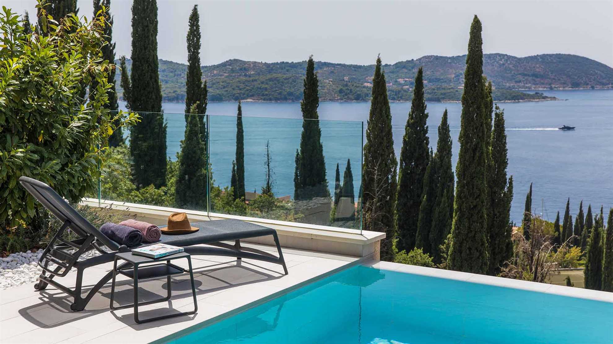 A modern mansion with a fantastic sea view