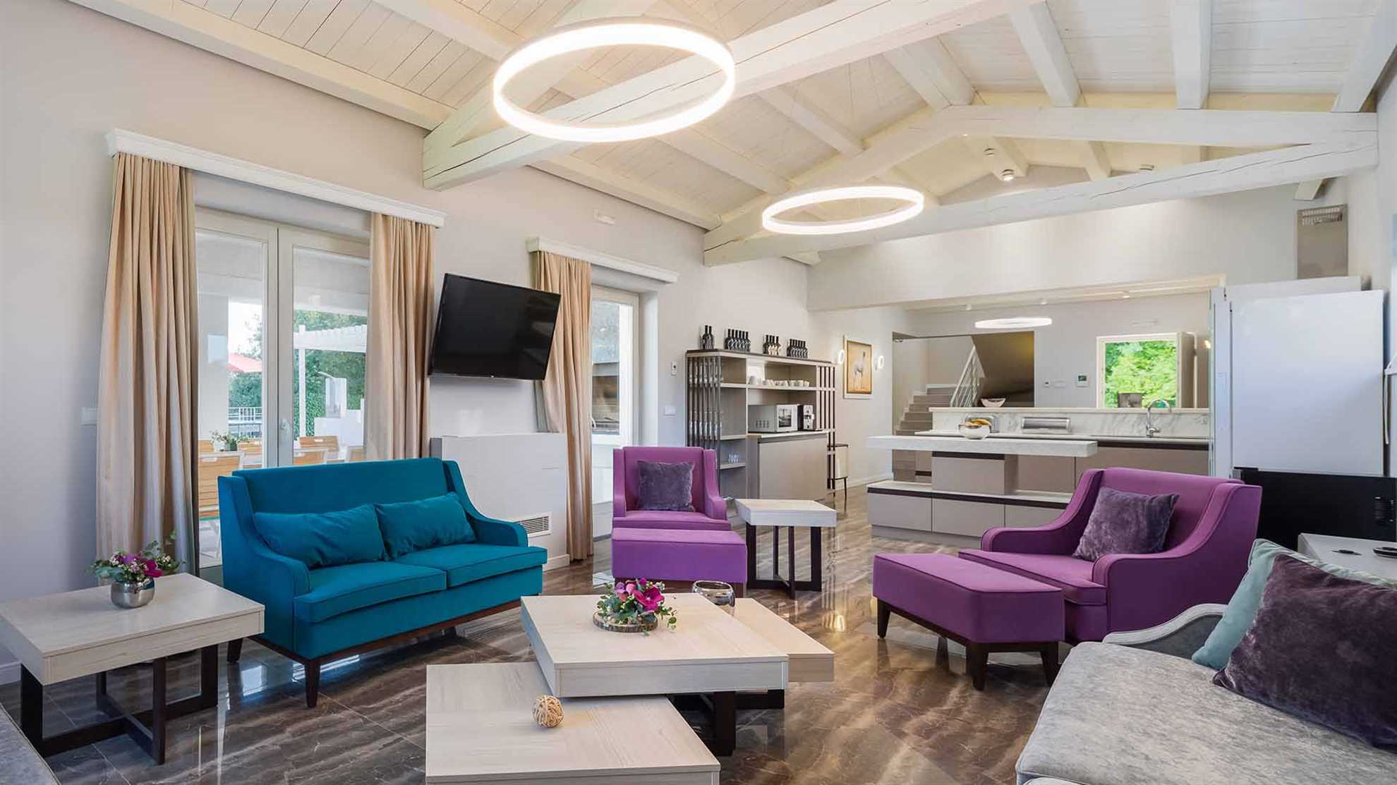 Luxurious and spacious complex for large groups