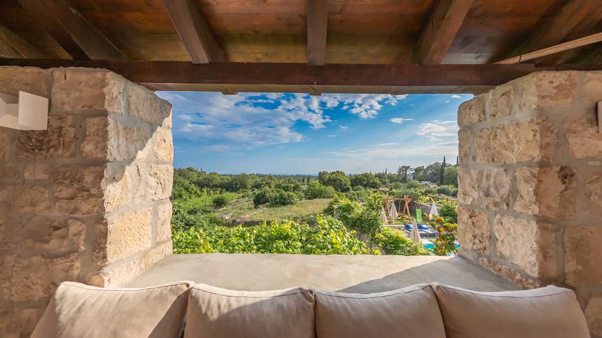 Wonderful heritage stone villa with swimming pool