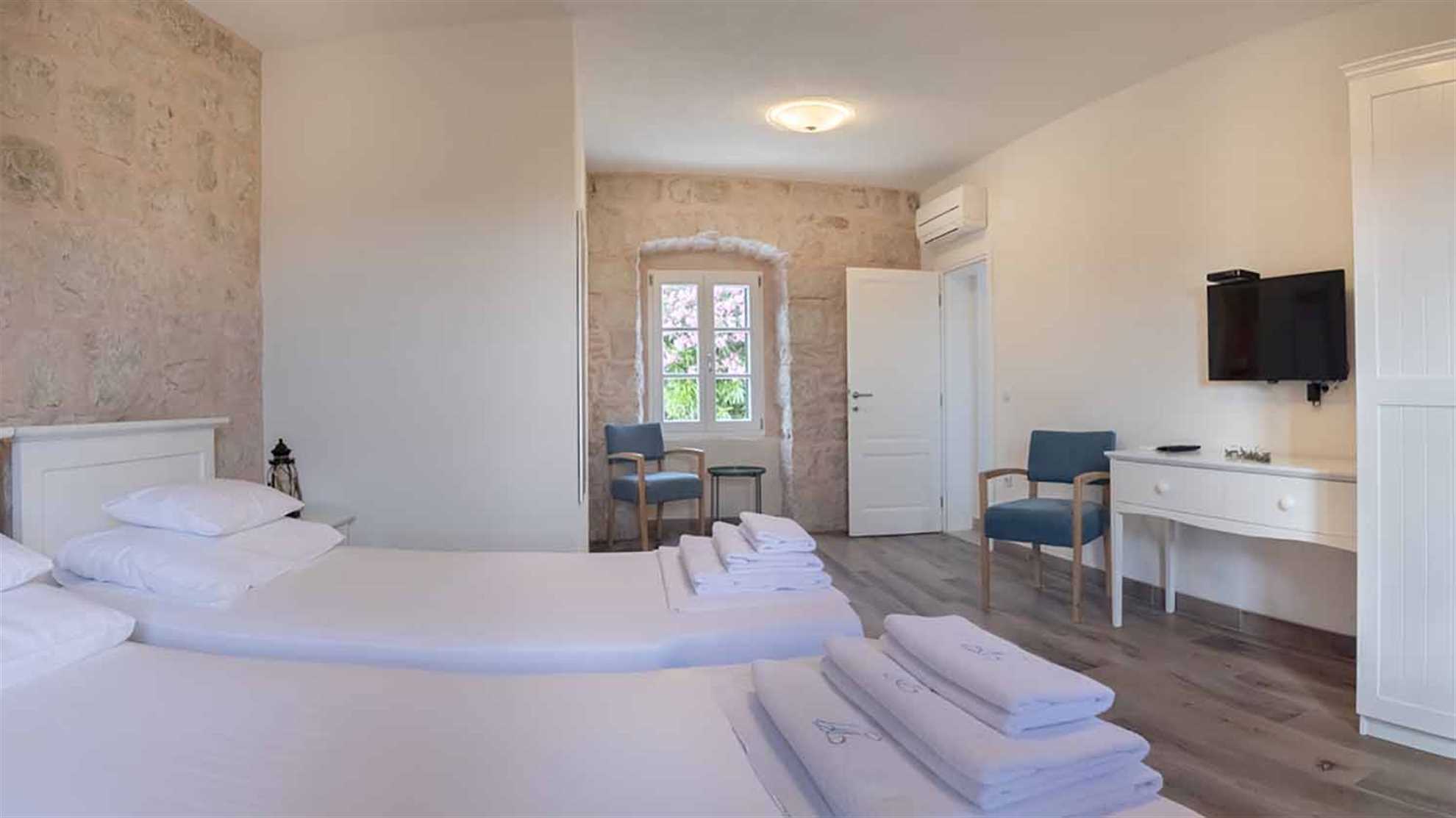 Wonderful heritage stone villa with swimming pool