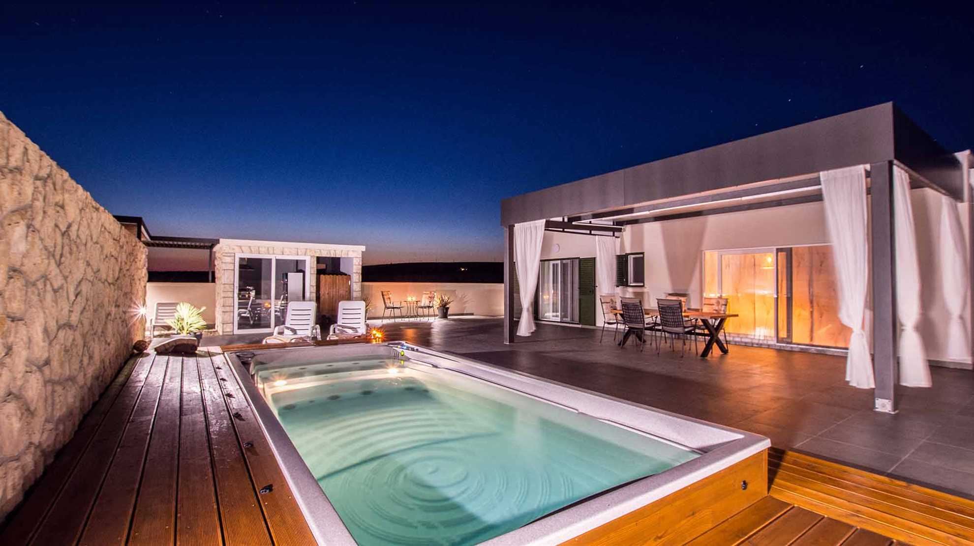 Luxurious and modern villa on the island of Pag
