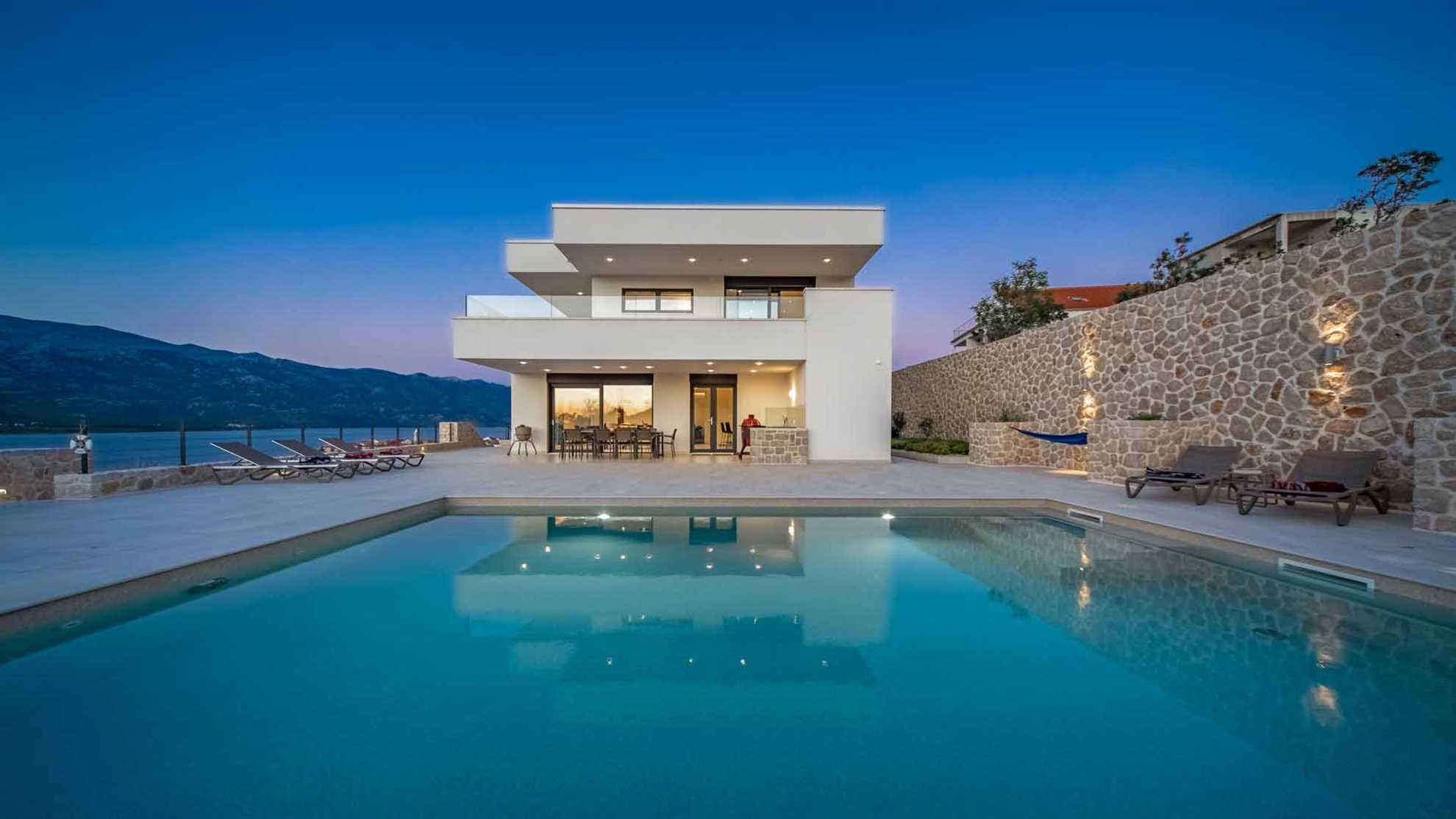 Luxury villa near Zadar with a stunning sea view
