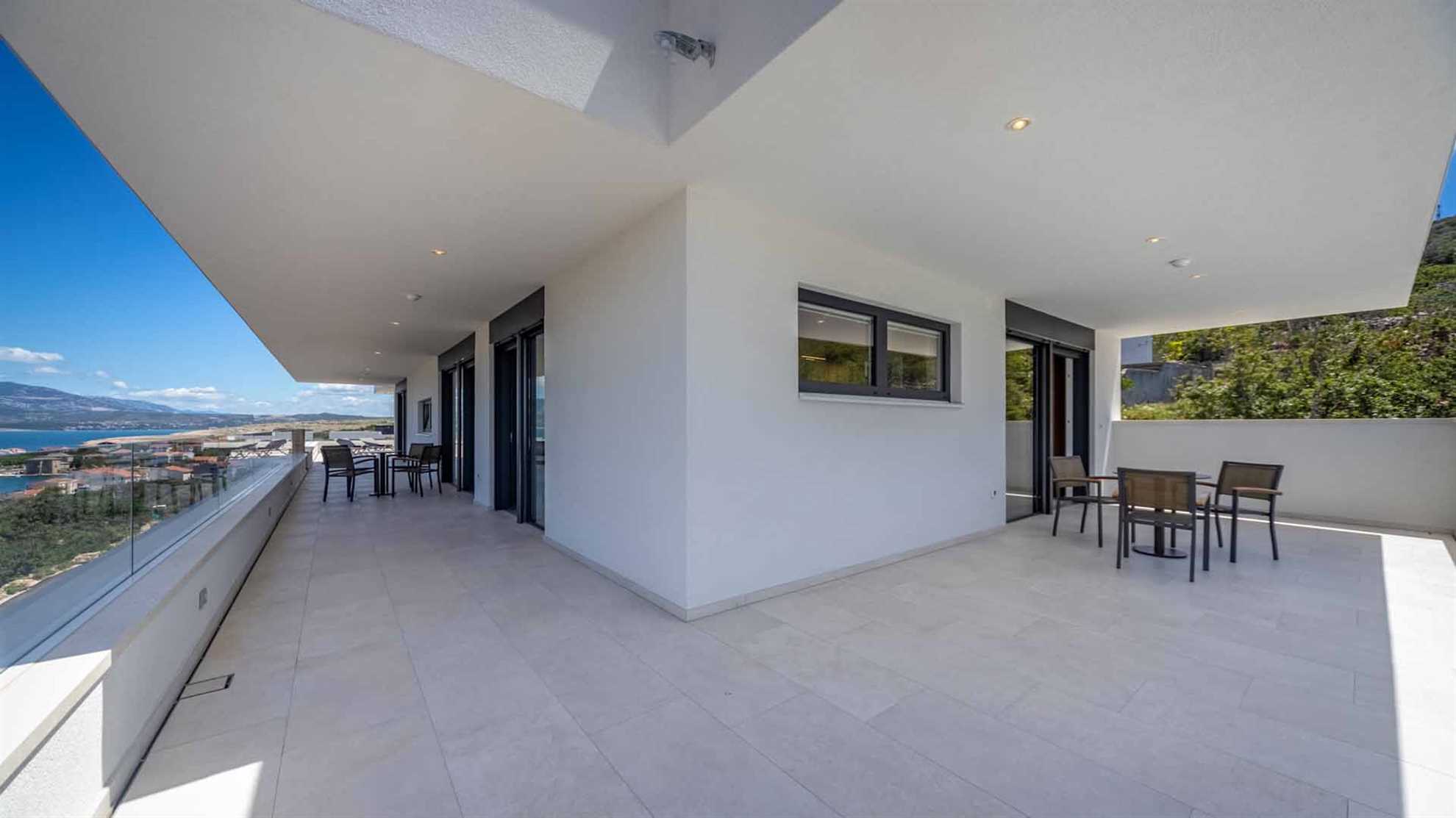 Luxury villa near Zadar with a stunning sea view