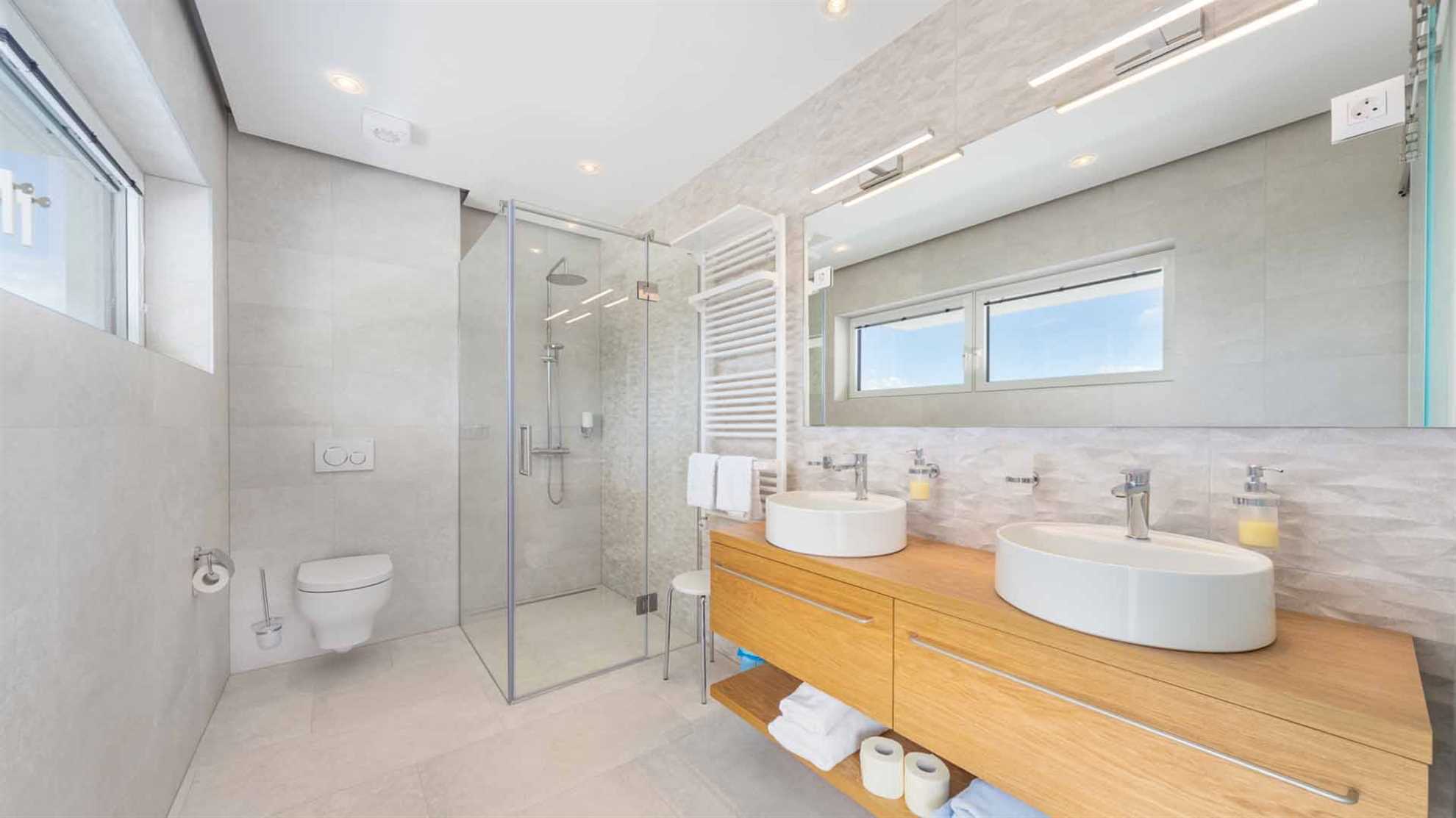 Luxury villa near Zadar with a stunning sea view