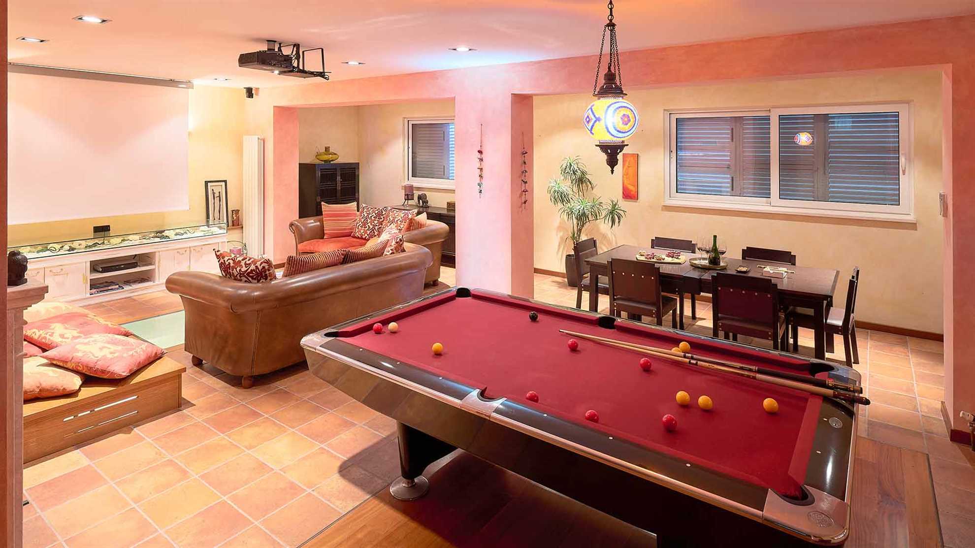 Modern and luxuriously equipped villa in Split