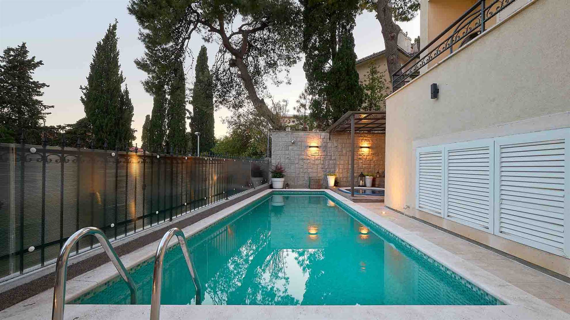 Modern and luxuriously equipped villa in Split