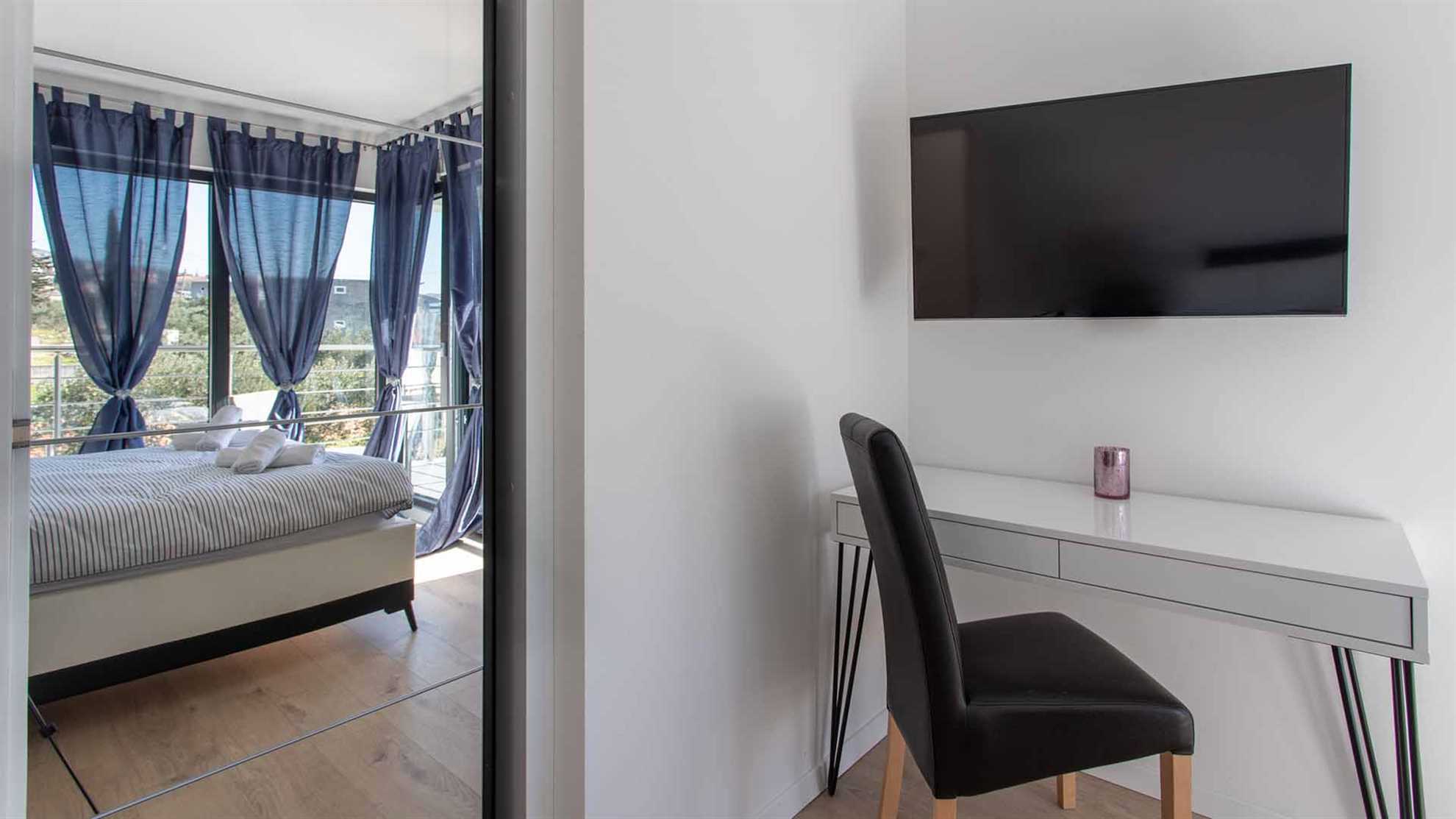 Villa Marion, Kaštel Novi