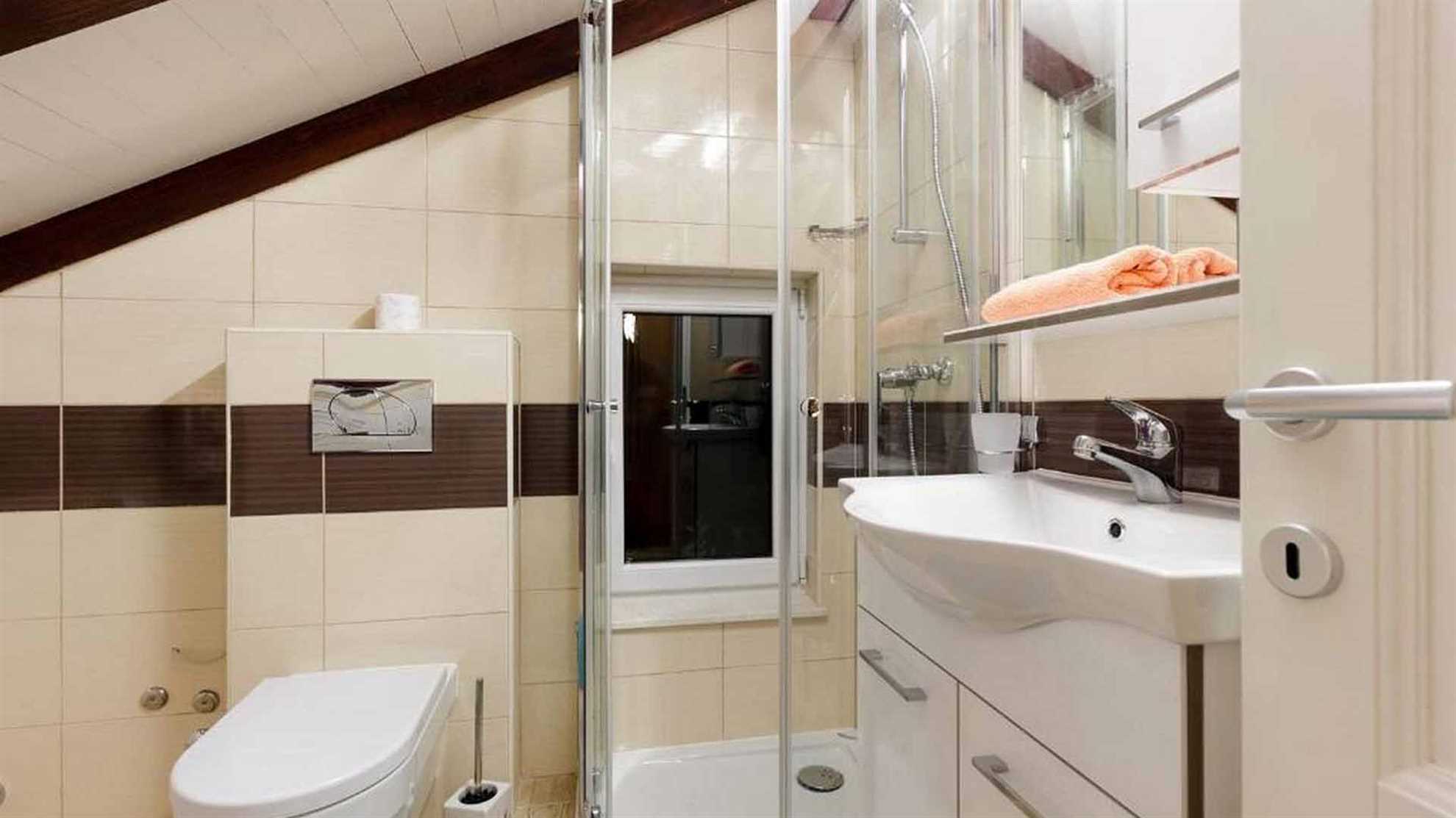 Private, beachfront villa with a swimmingpool on the island Čiovo