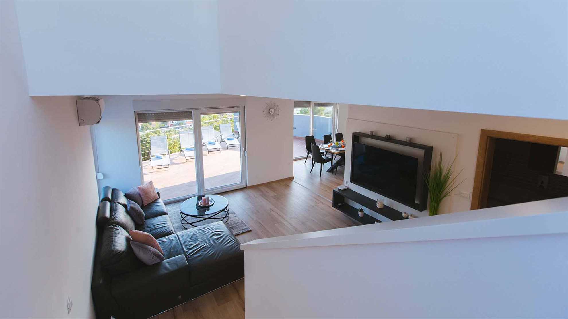 Luxurious and modern house with stunning view in Klis