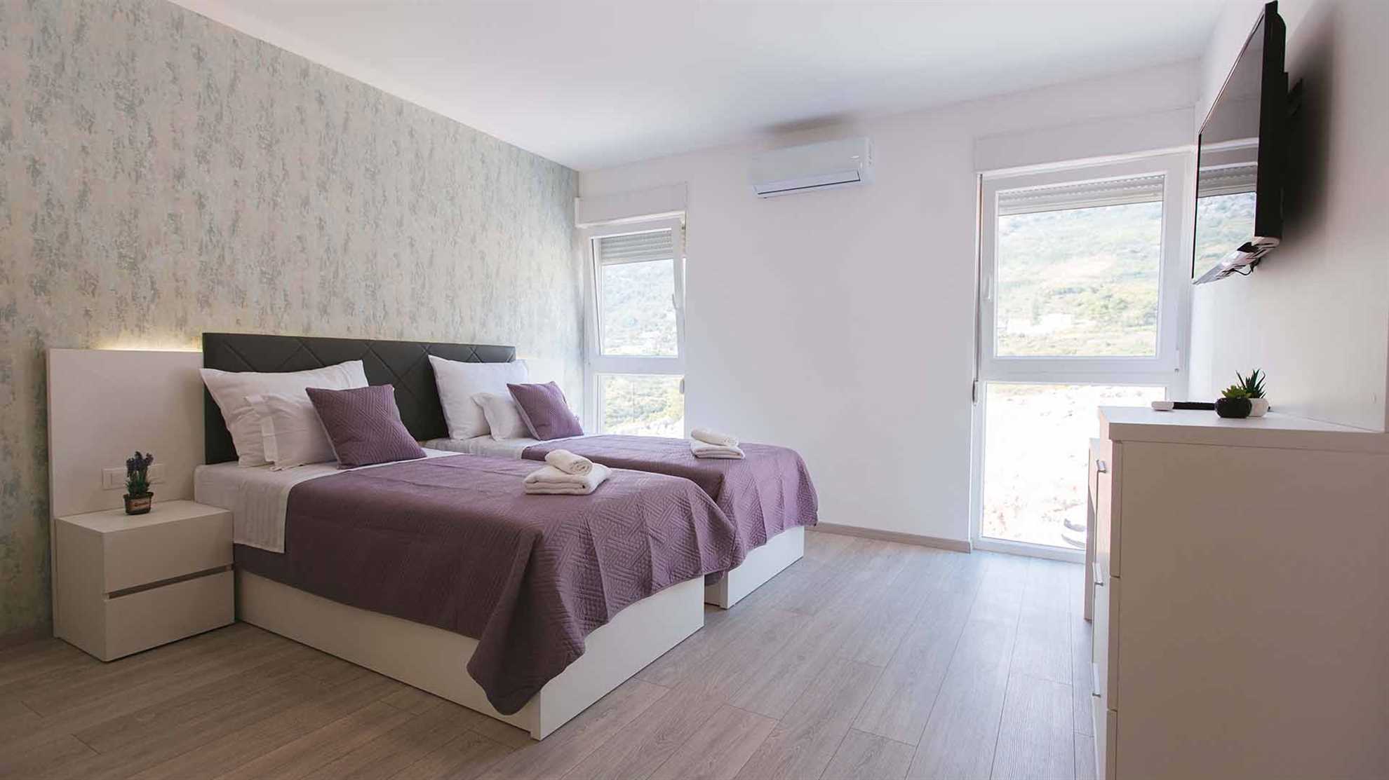 Luxurious and modern house with stunning view in Klis