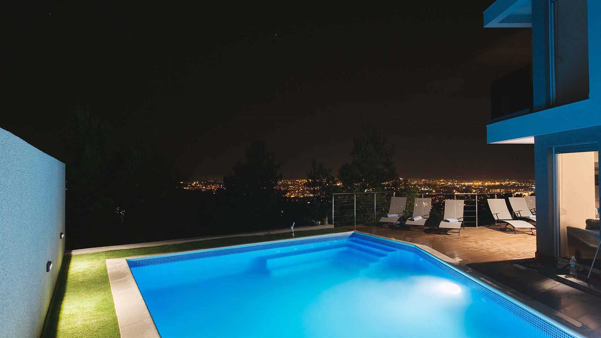 Luxurious and modern house with stunning view in Klis
