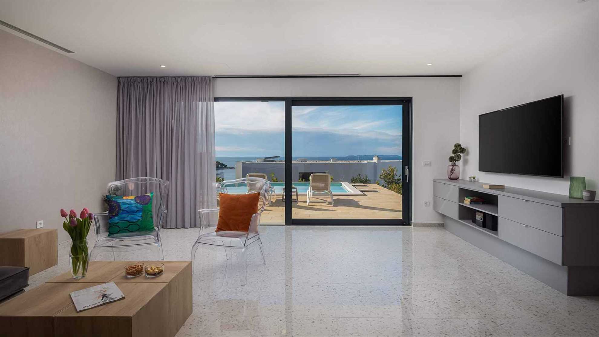 Luxury beachfront villa with swimming pool