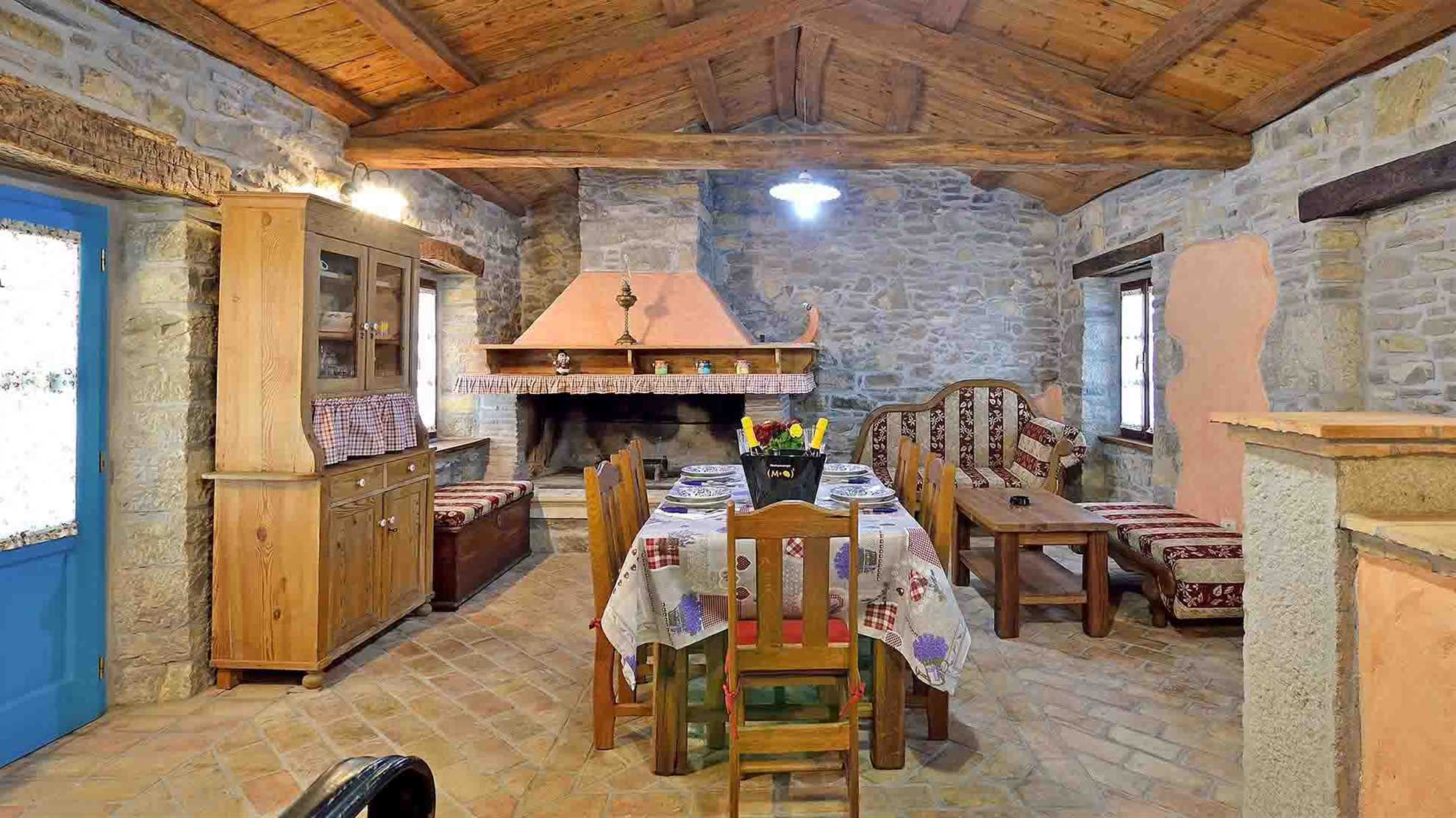 Estate with four stone villas and swimming pool