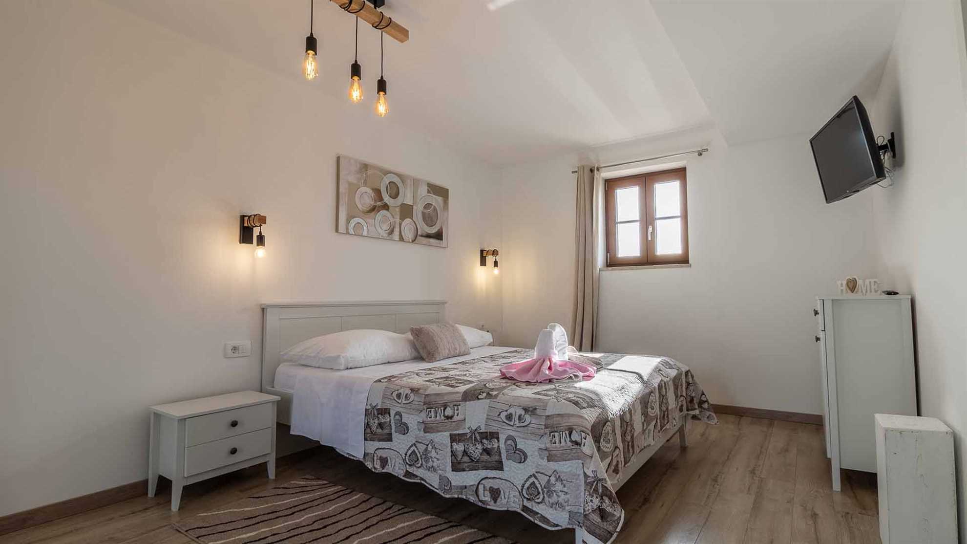 Rustical countryside villa with swimming pool