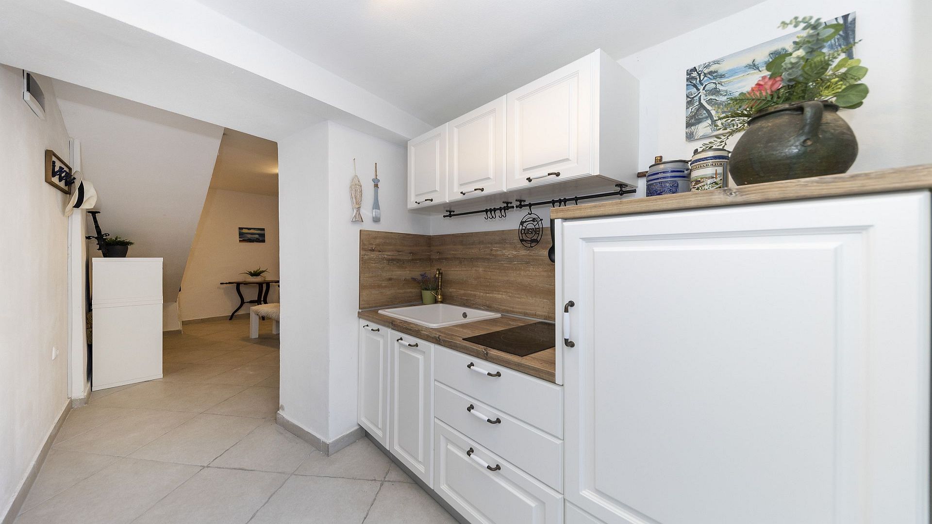 Charming stone villa in Betina