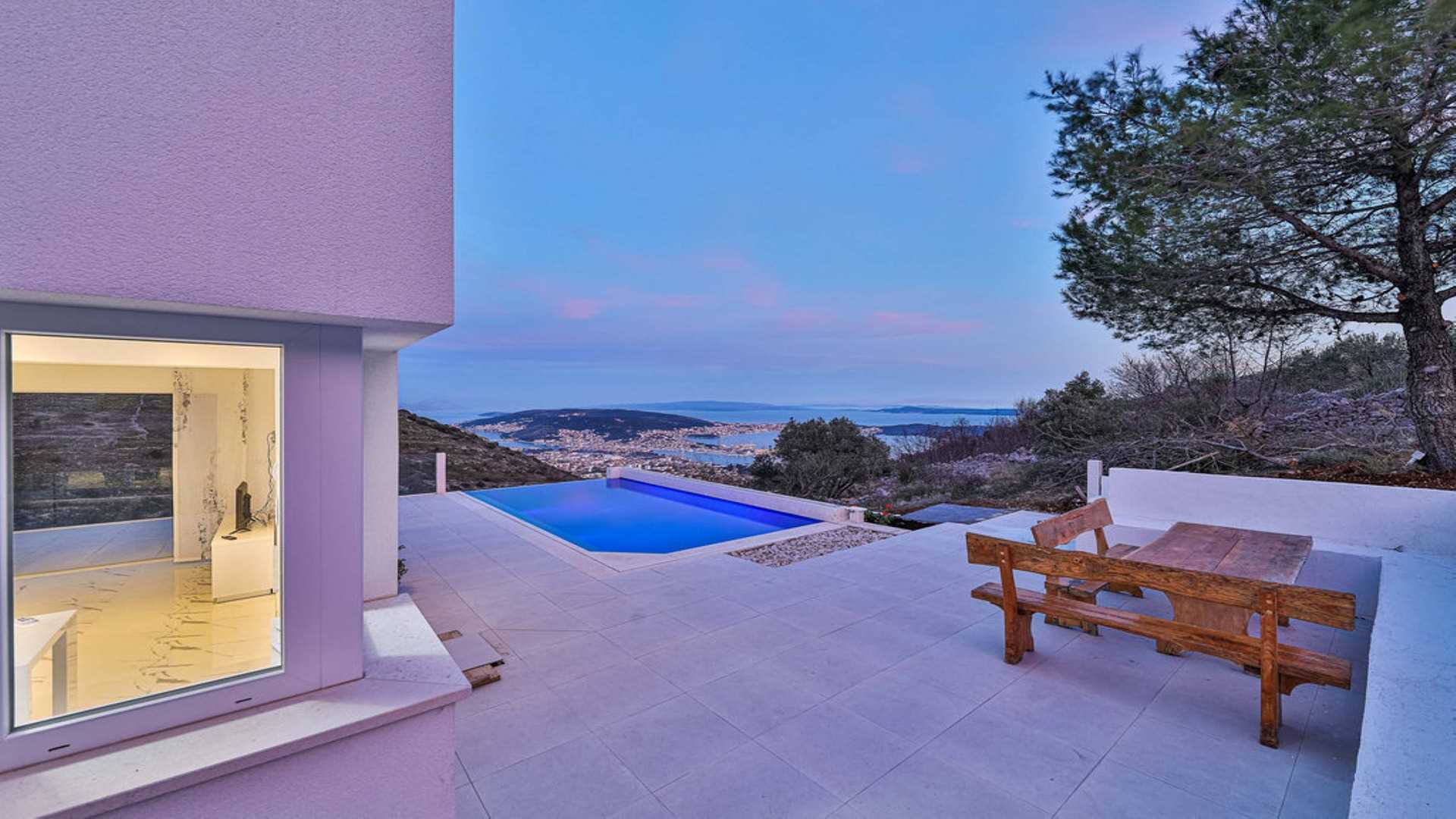 Modern villa near Trogir