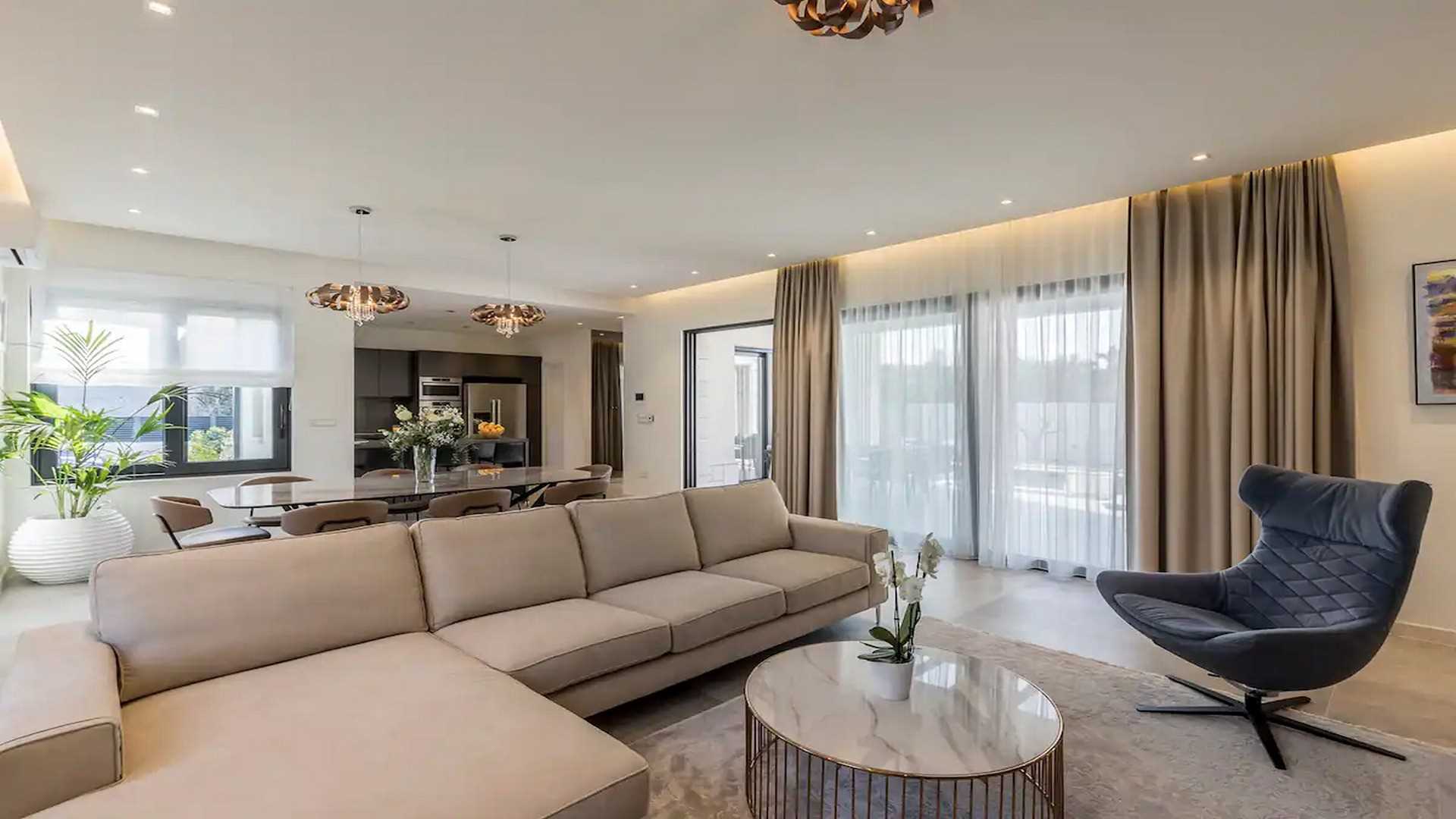 Modern villa in Kaštela