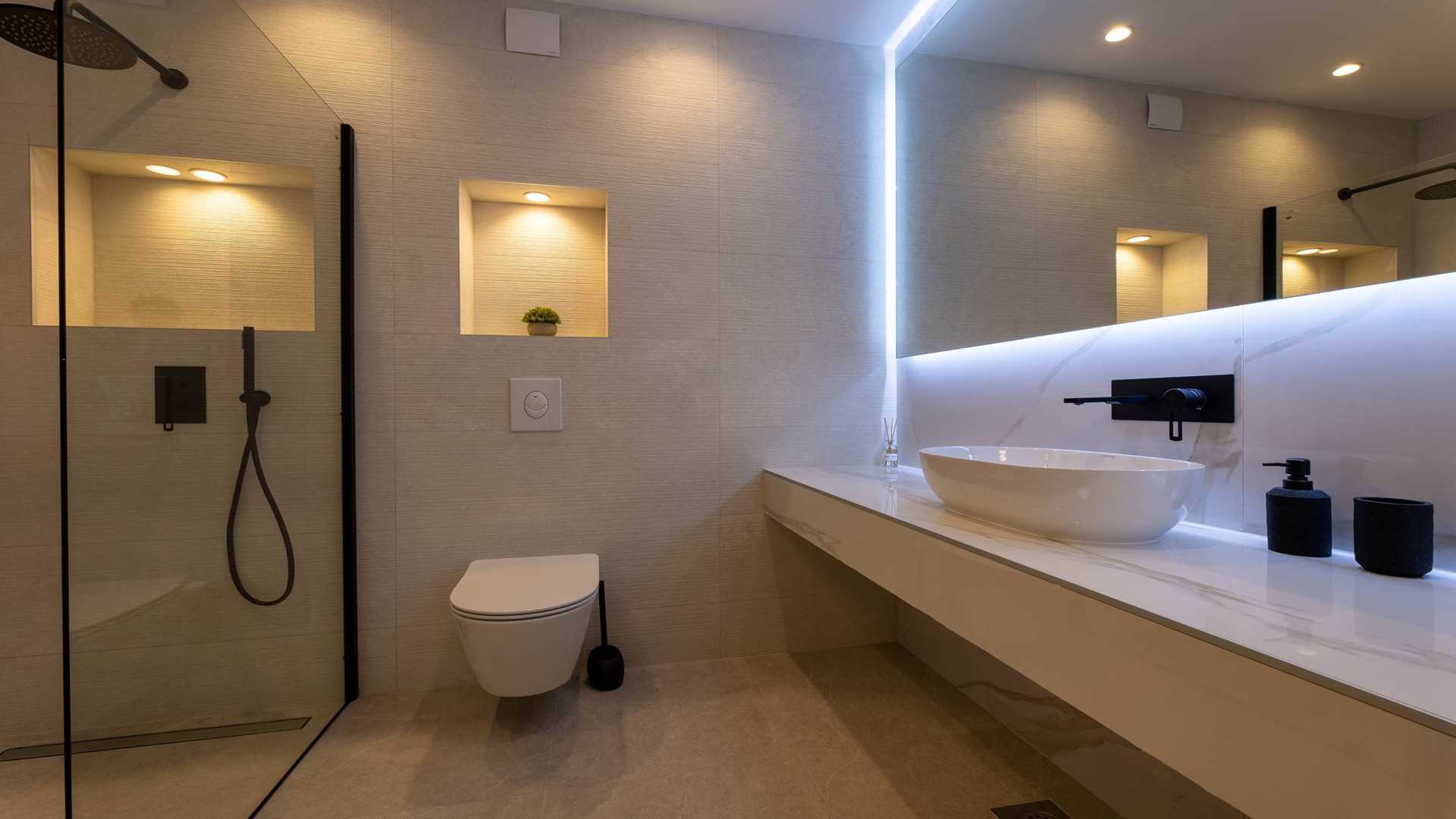 Modern villa in Kaštel Stari