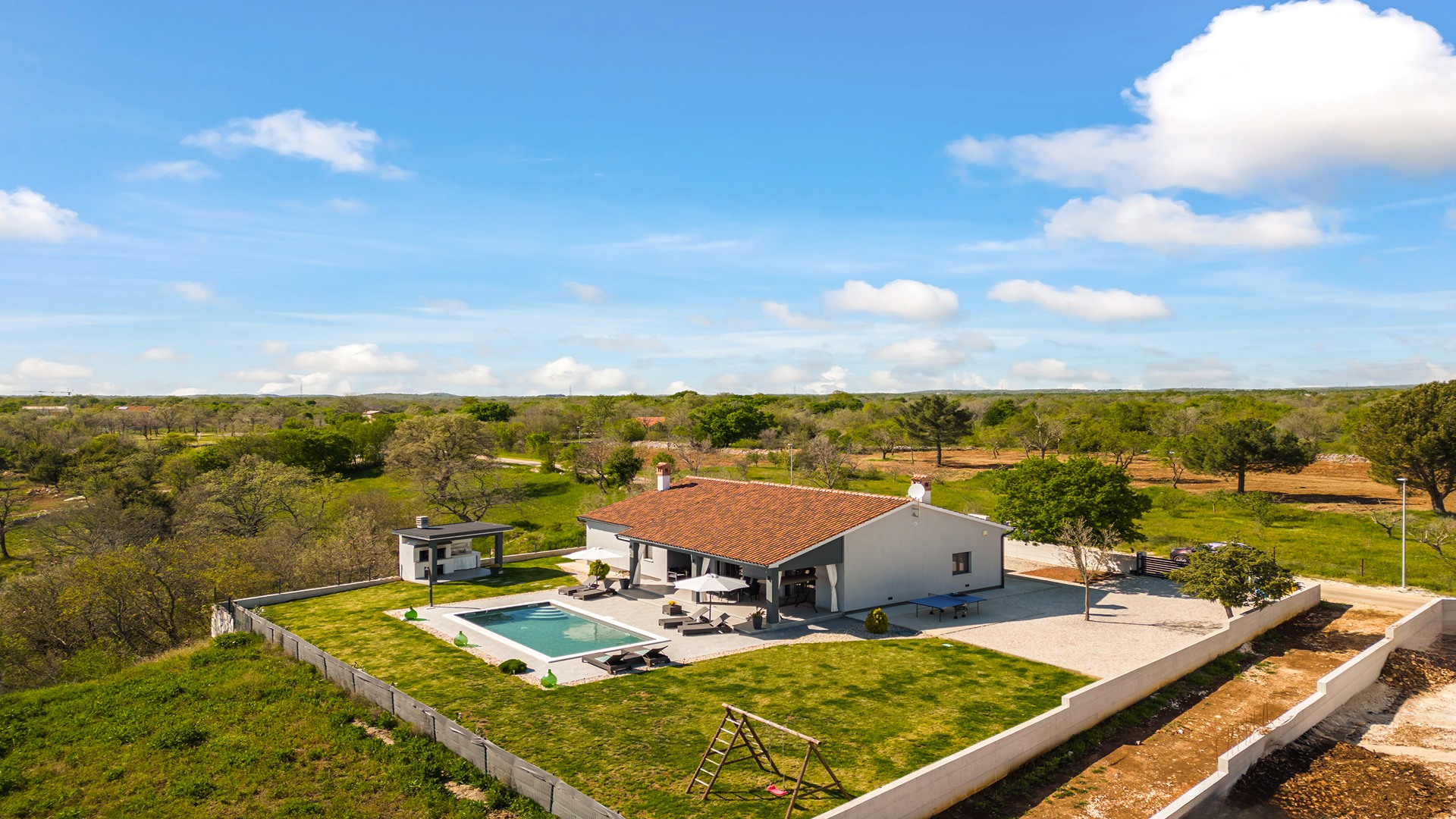 Charming villa with swimming pool in Bale