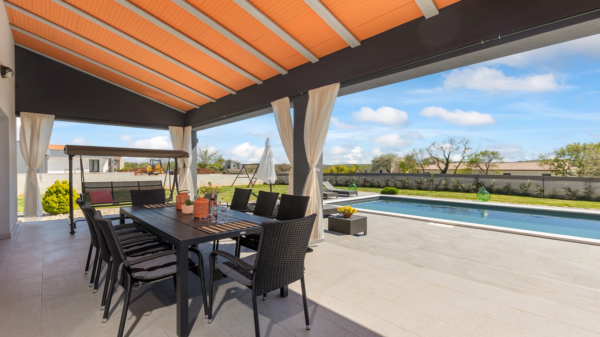 Charming villa with swimming pool in Bale