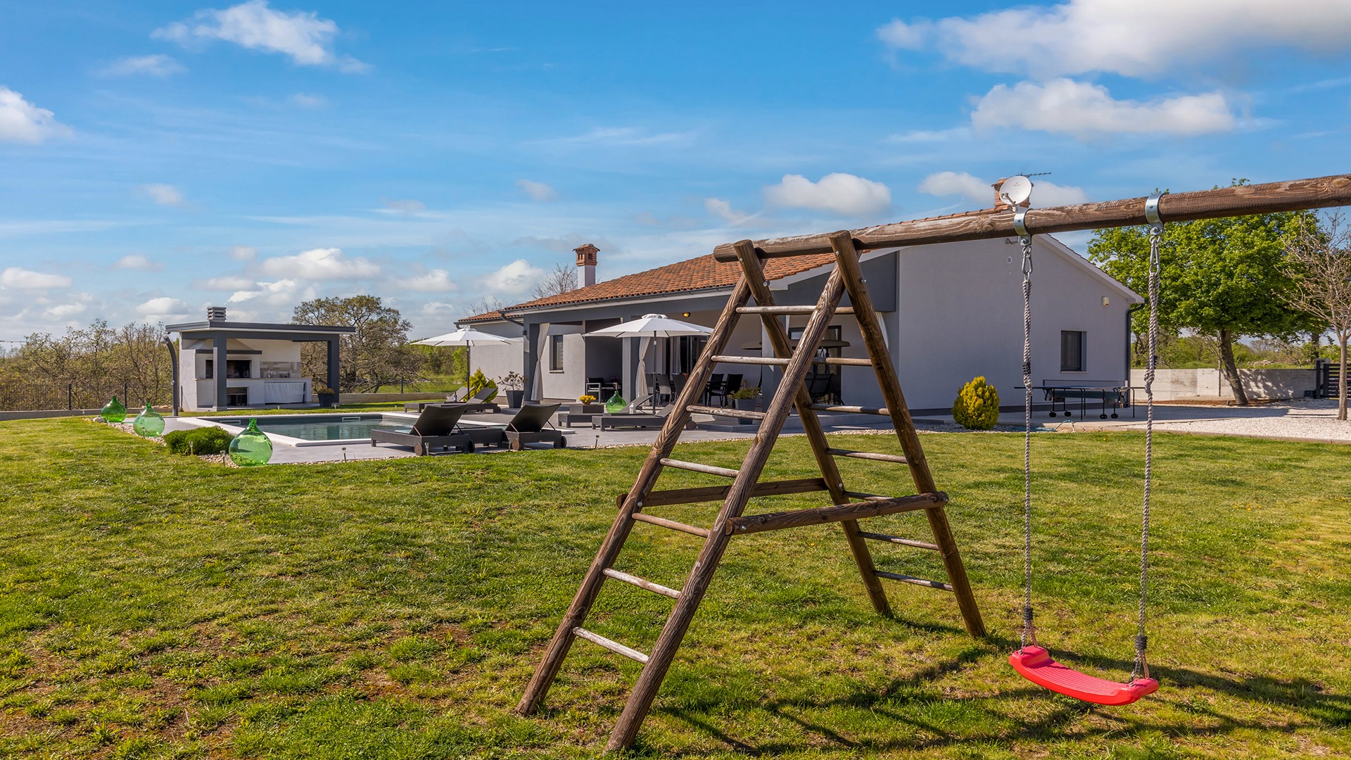 Charming villa with swimming pool in Bale