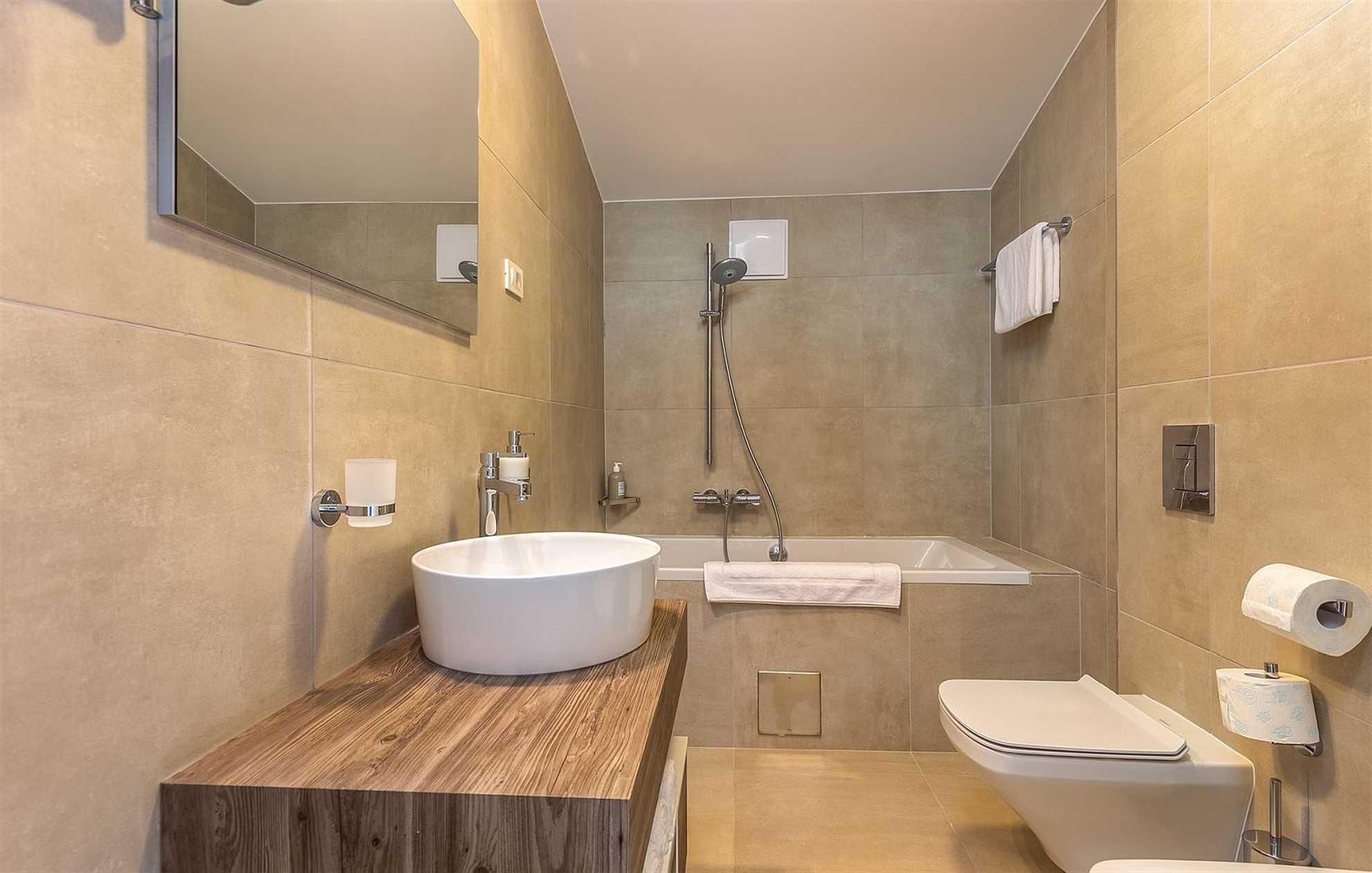 Villa in Veprinac with a gym, sauna and a jacuzzi