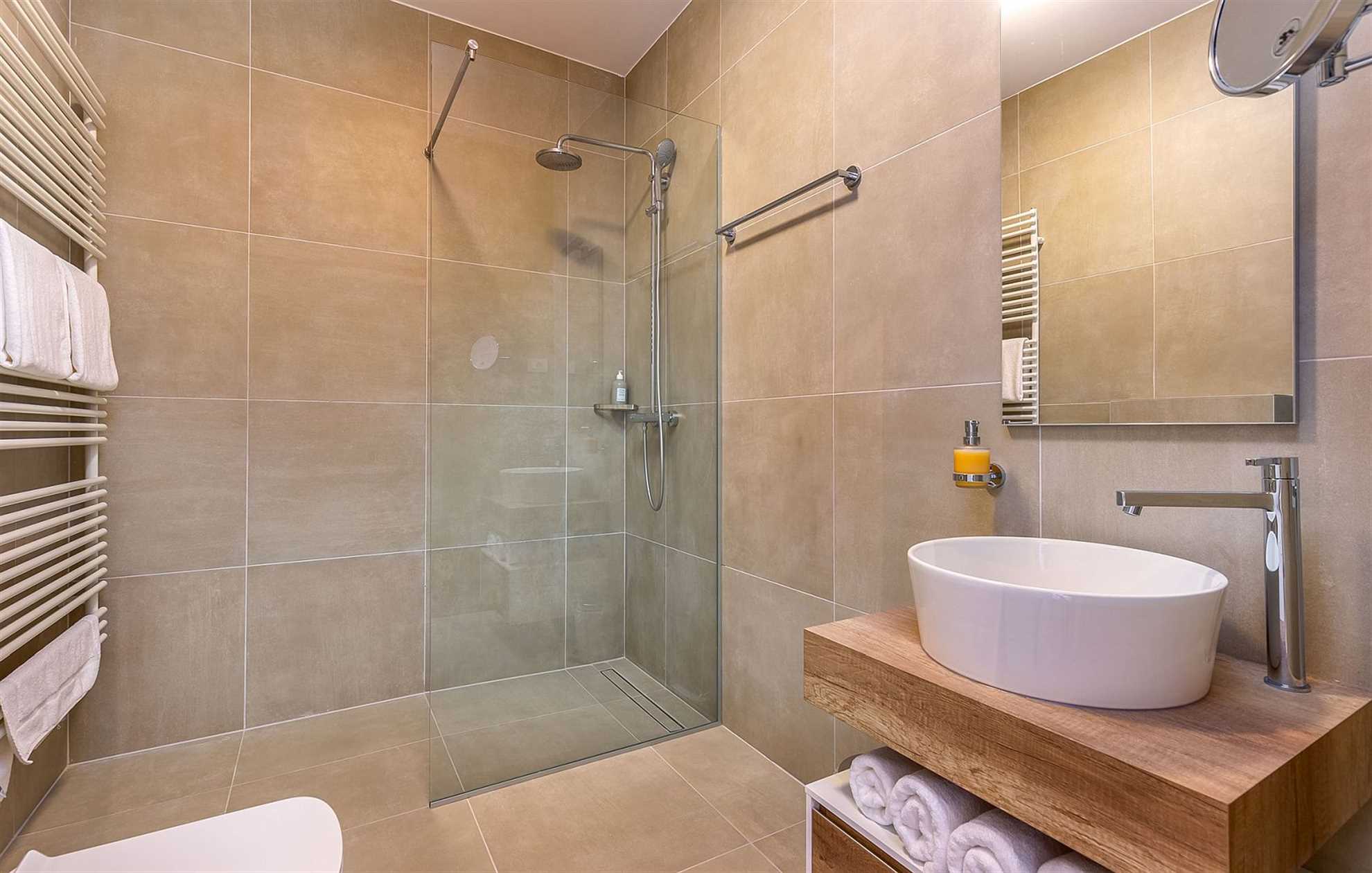 Villa in Veprinac with a pool, sauna and a jacuzzi