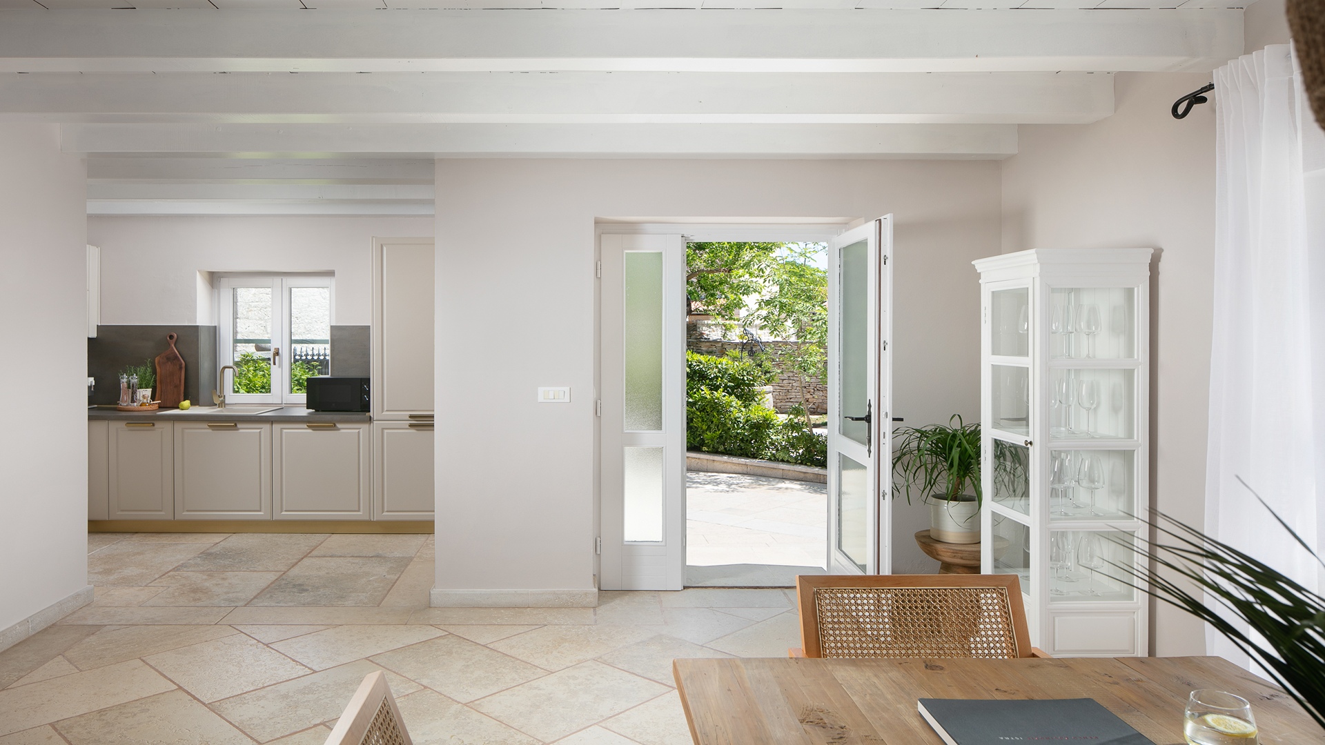 Rustic and luxurious villa in Kanfanar