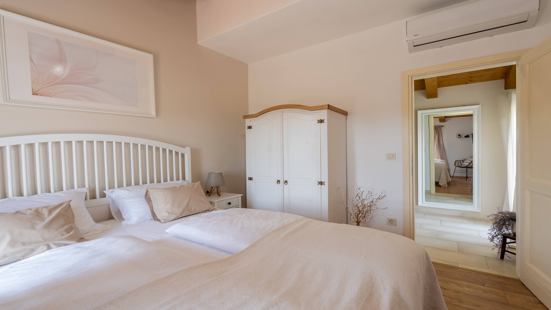 Cozy and charming villa in Tinjan
