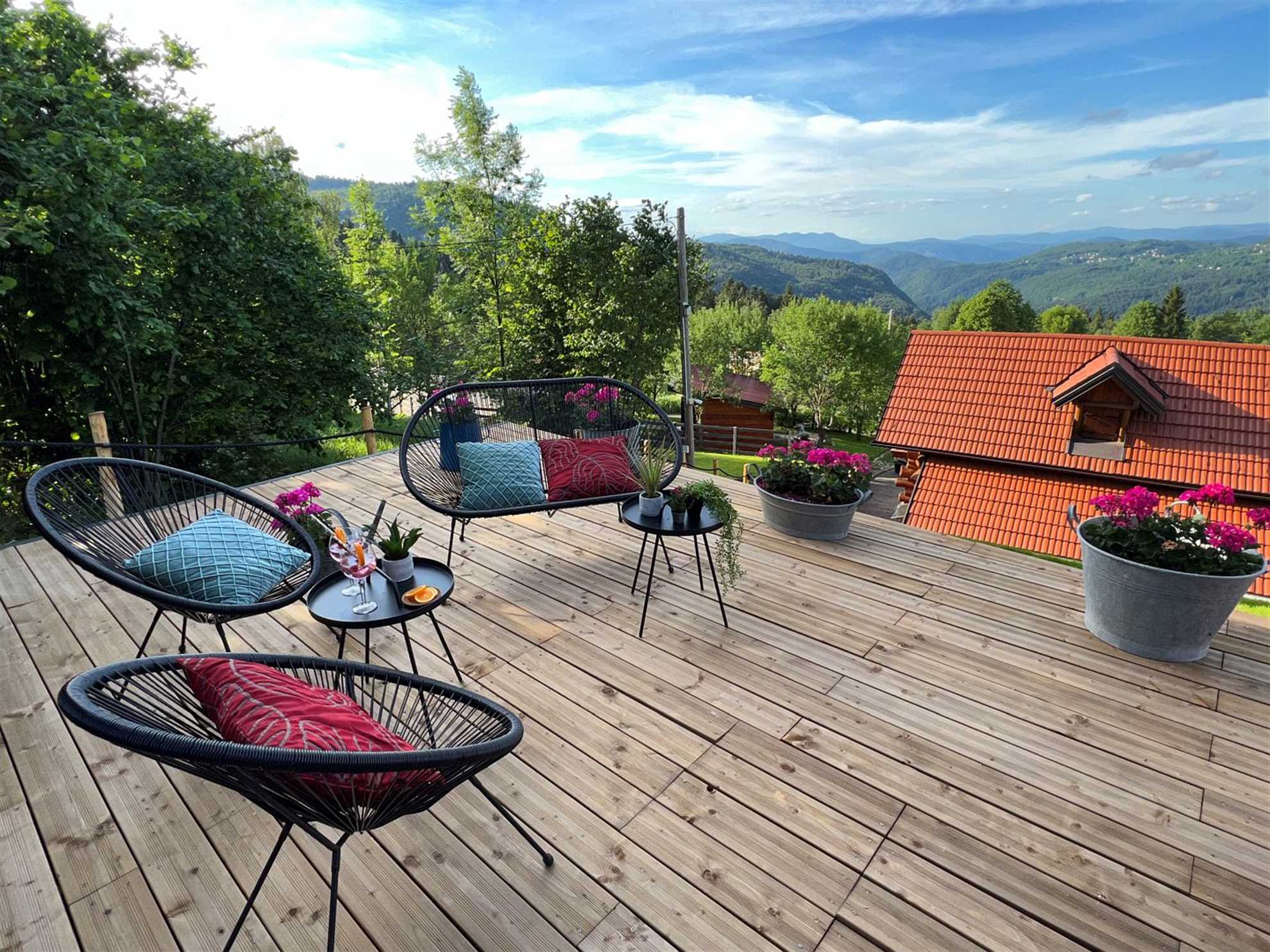Luxury Cottage with wellness area in Kupjak