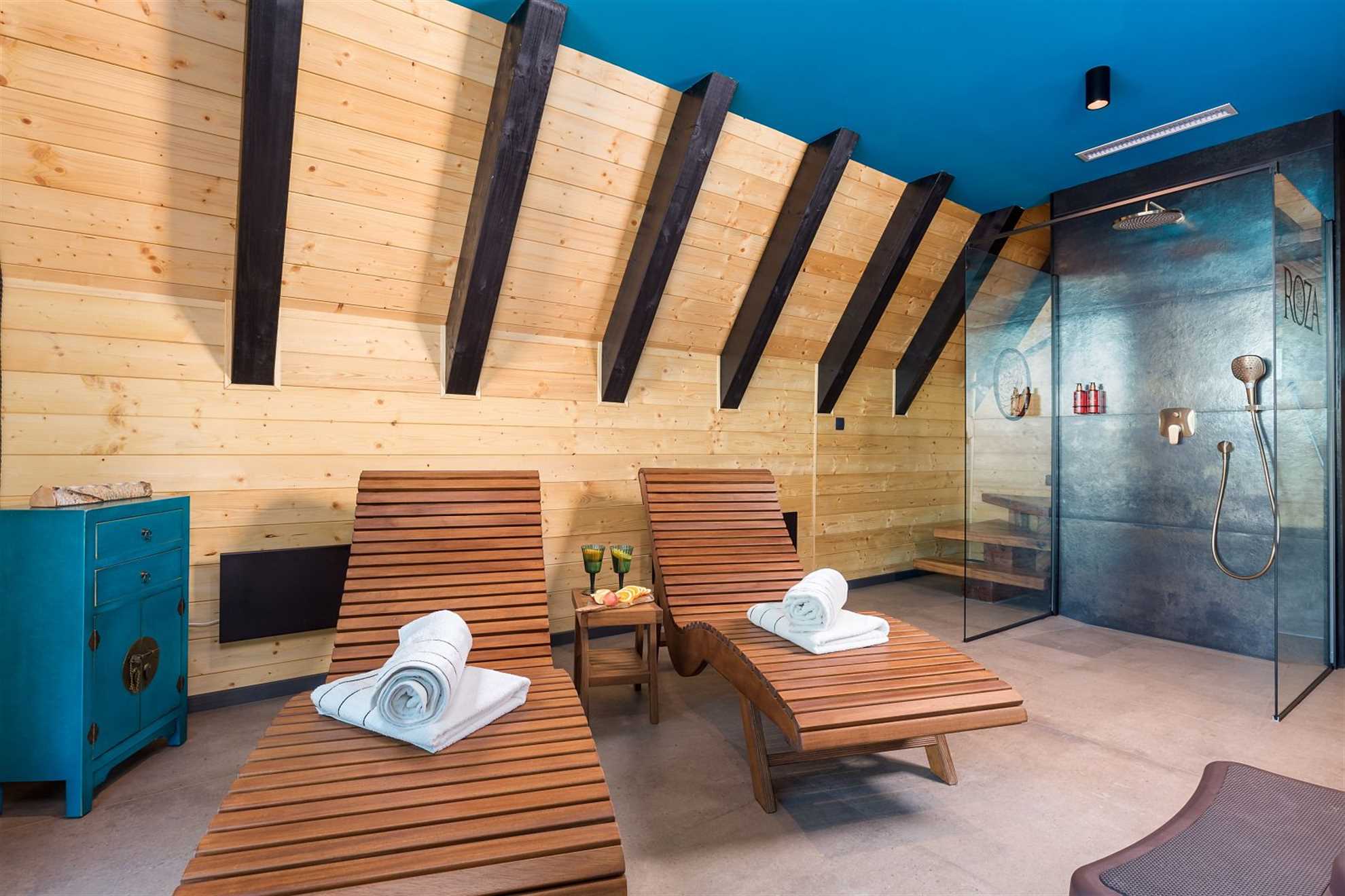 Luxury Cottage with wellness area in Kupjak