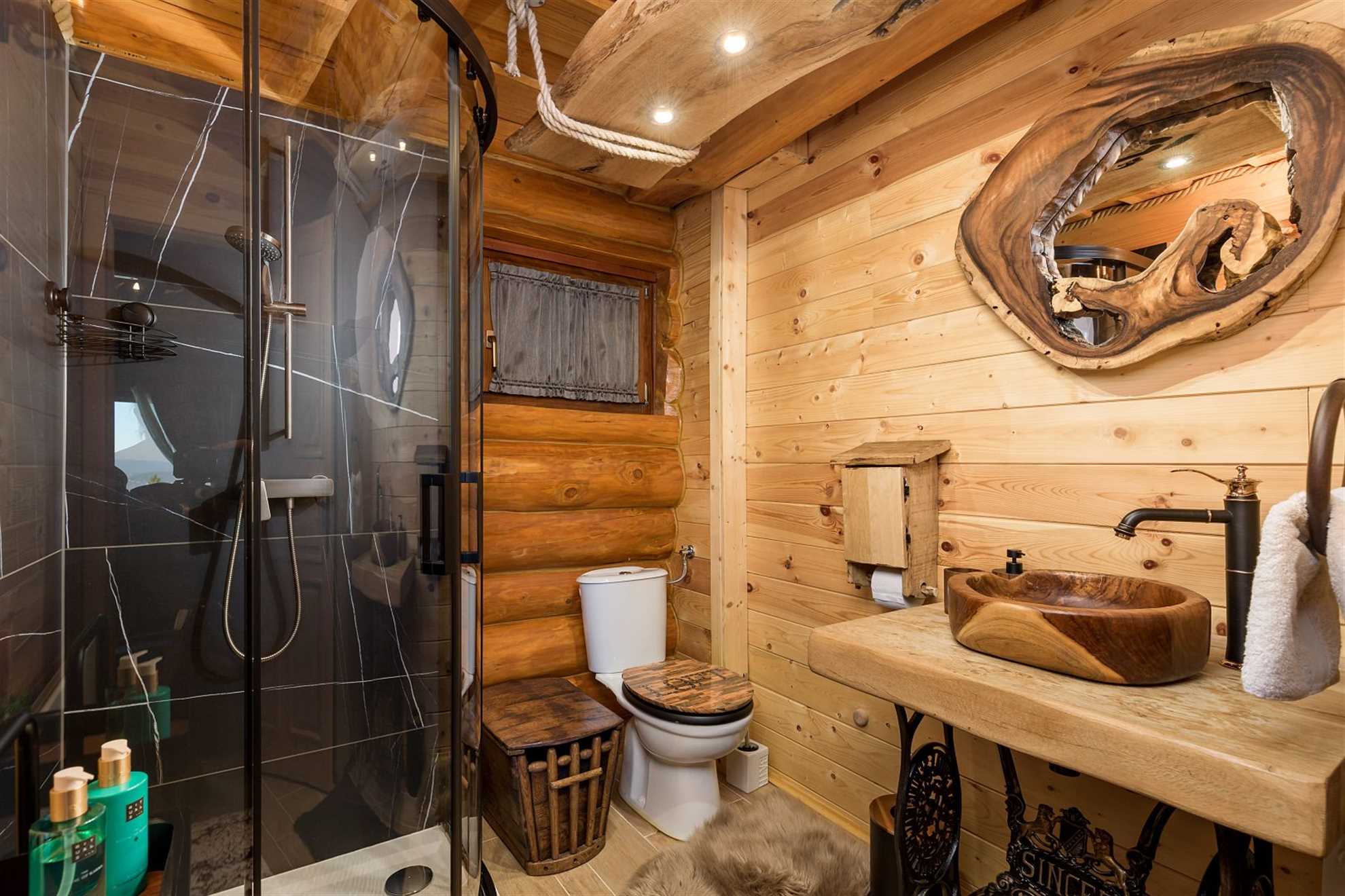 Luxury Cottage with wellness area in Kupjak