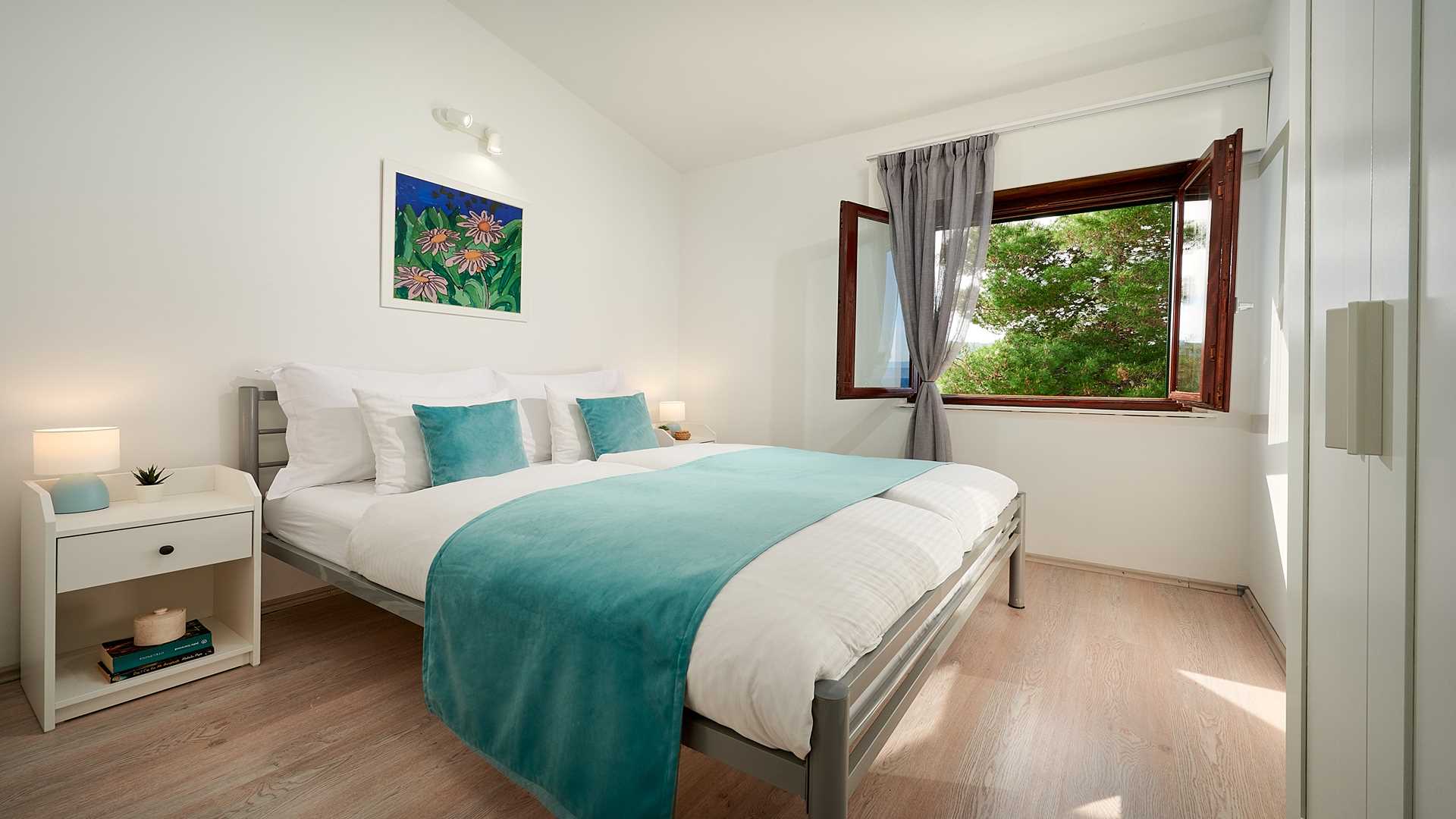Charming beachfront villa with pool