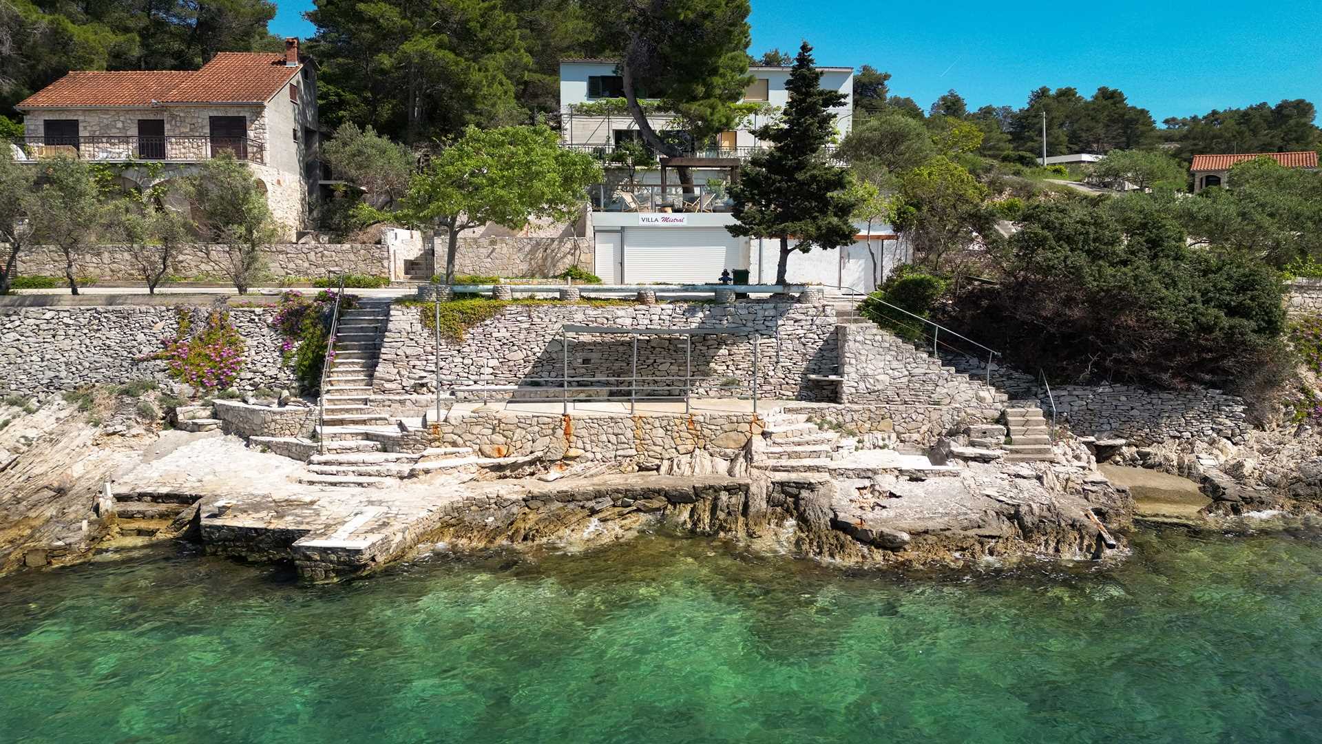 Charming beachfront villa with pool