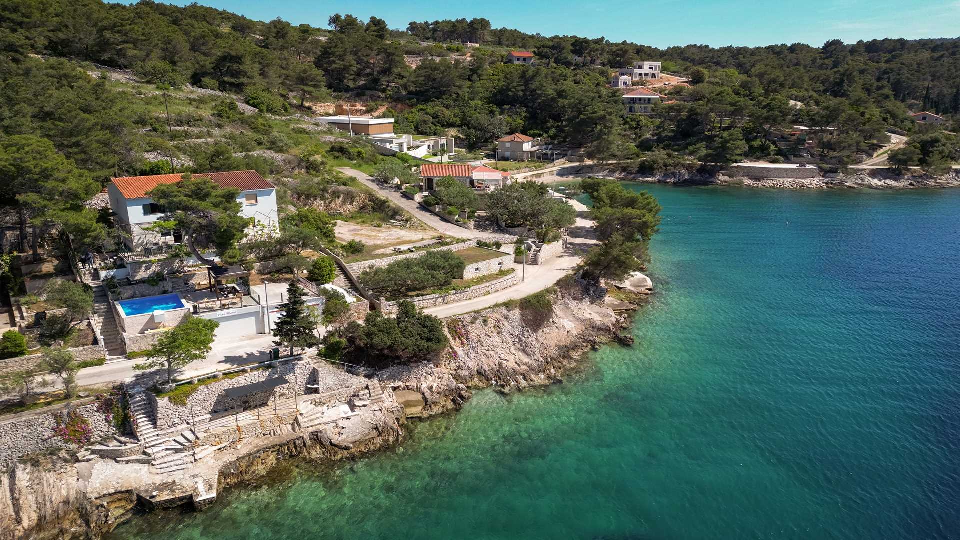 Charming beachfront villa with pool