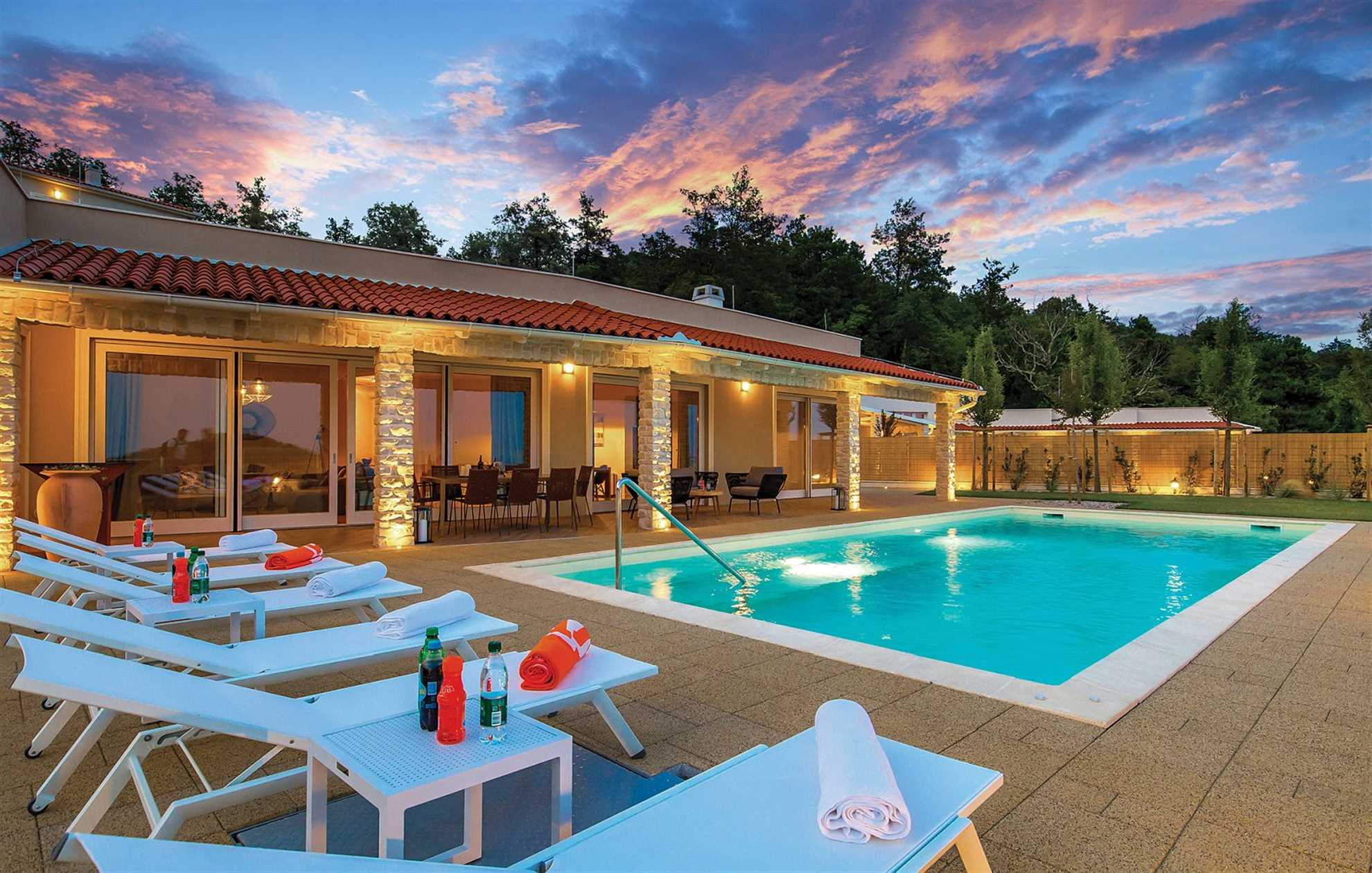 Villa in Veprinac with a stunning view