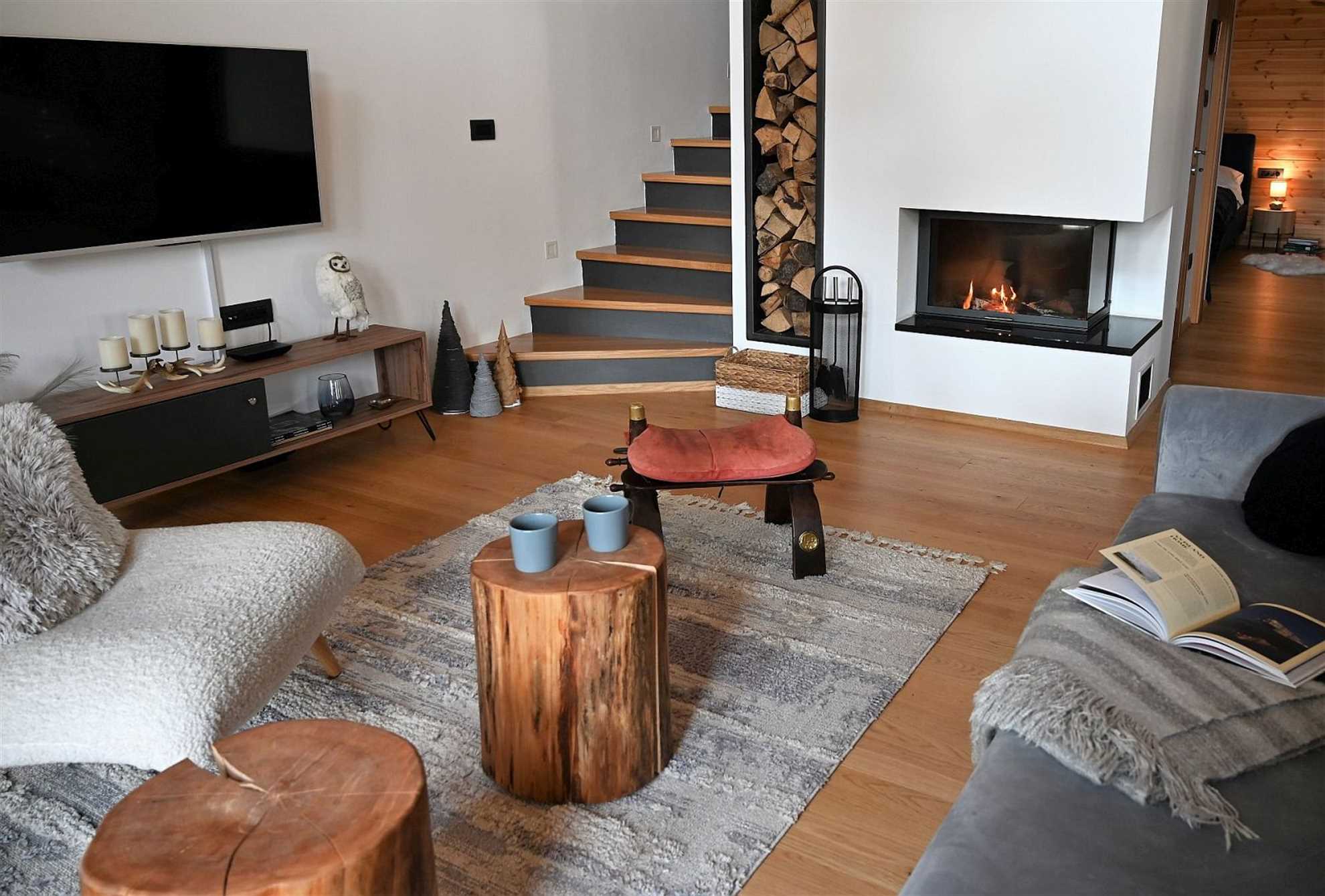 A luxury mountain cabin in Stari Laz featuring a finnish sauna