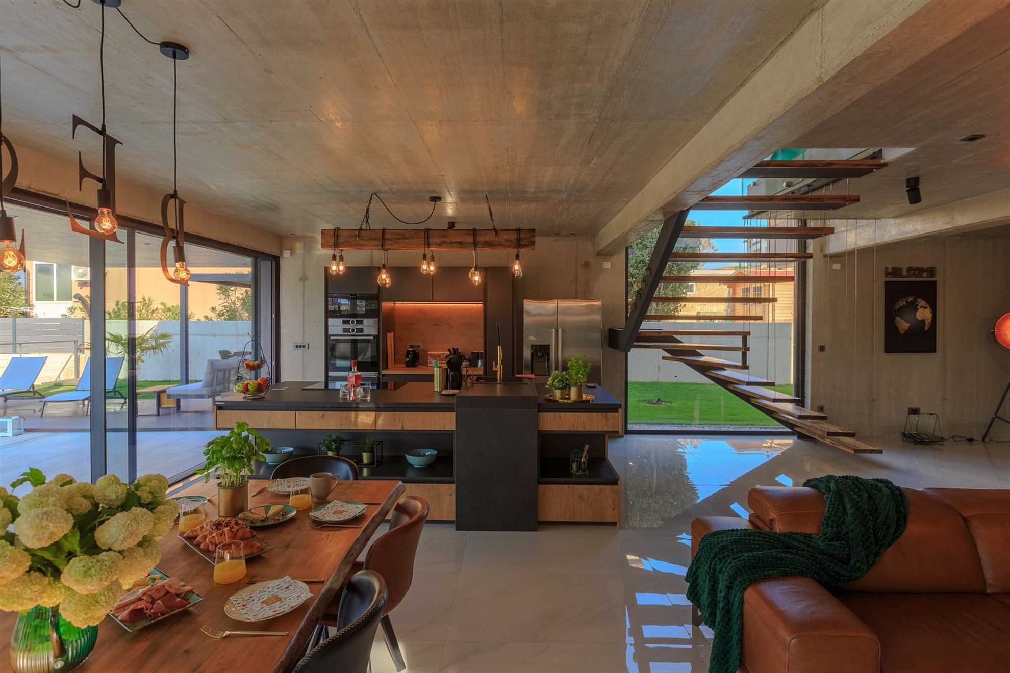 Luxurious villa with sauna and game room