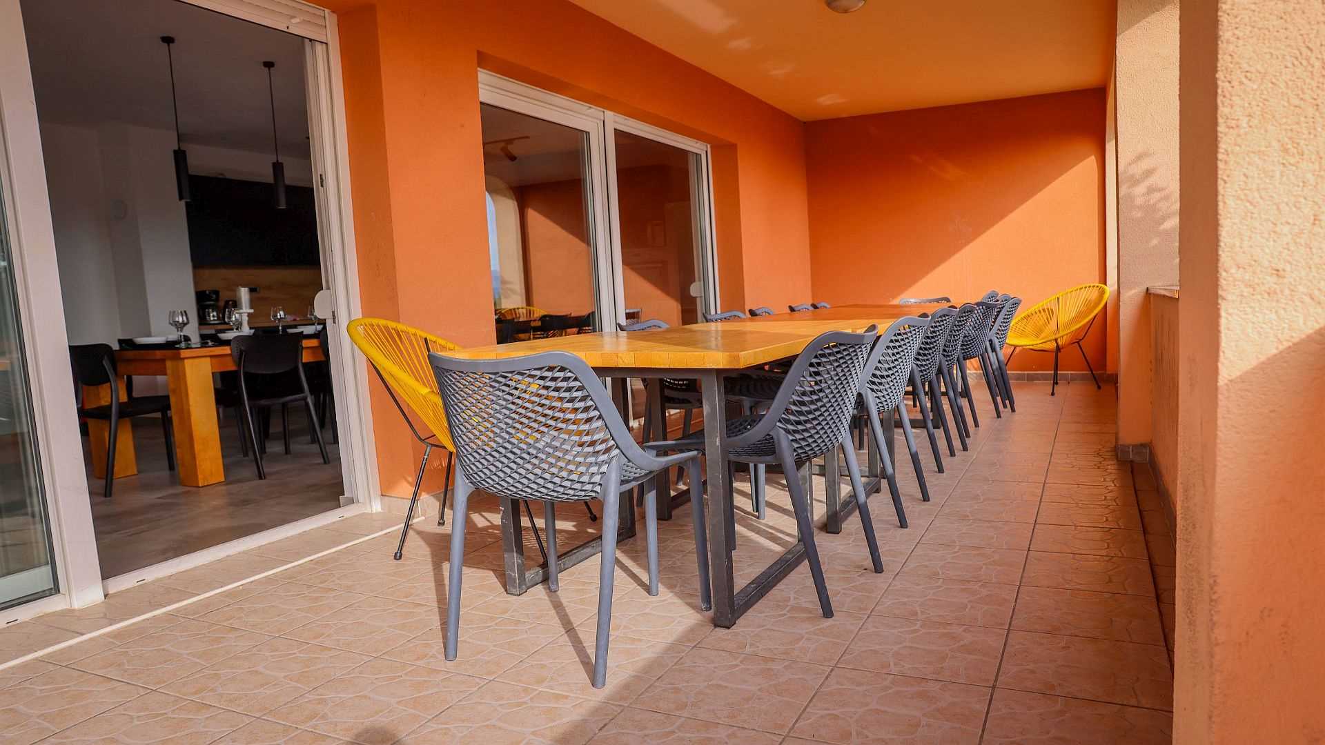 Villa Olea, Rudine