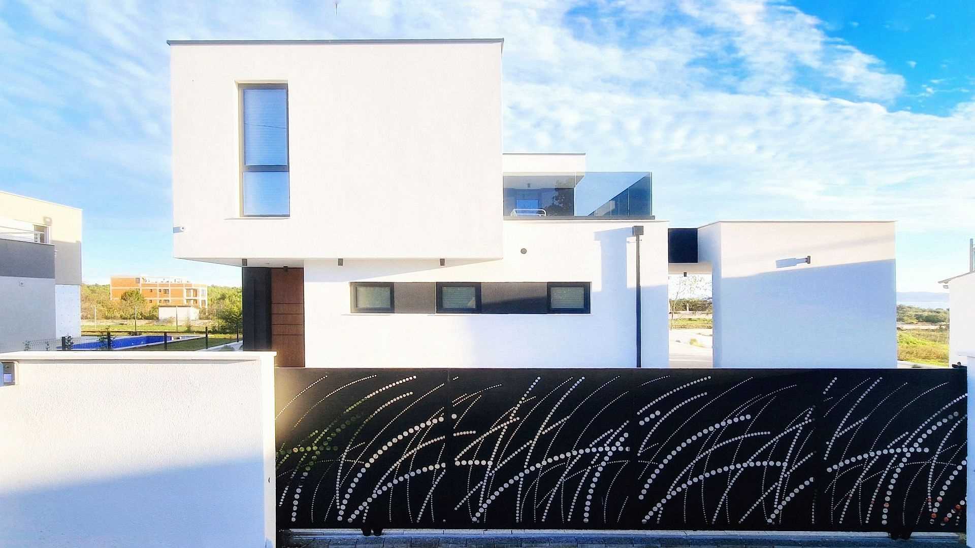 Villa 1, Petrčane