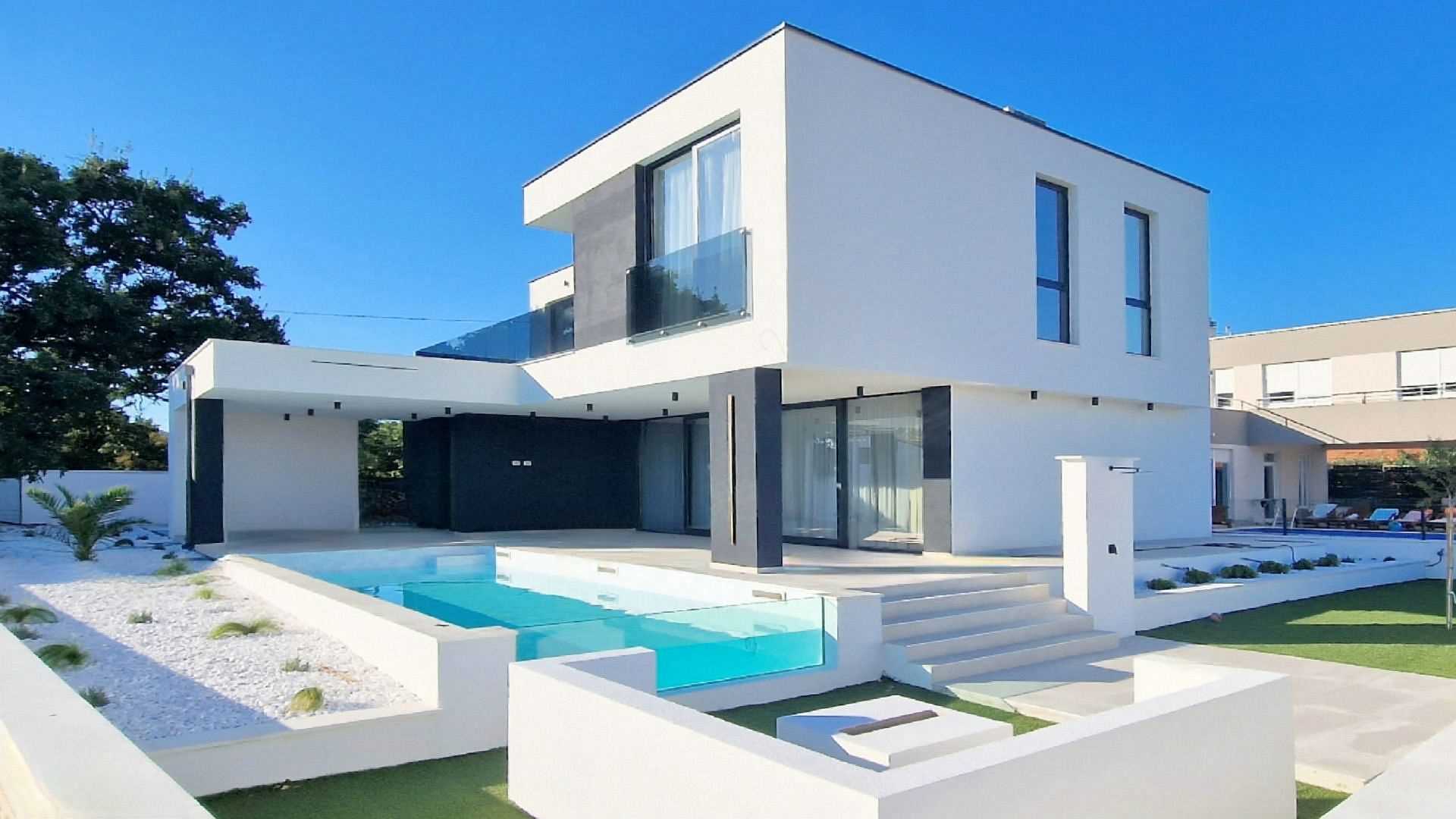 Villa 1, Petrčane