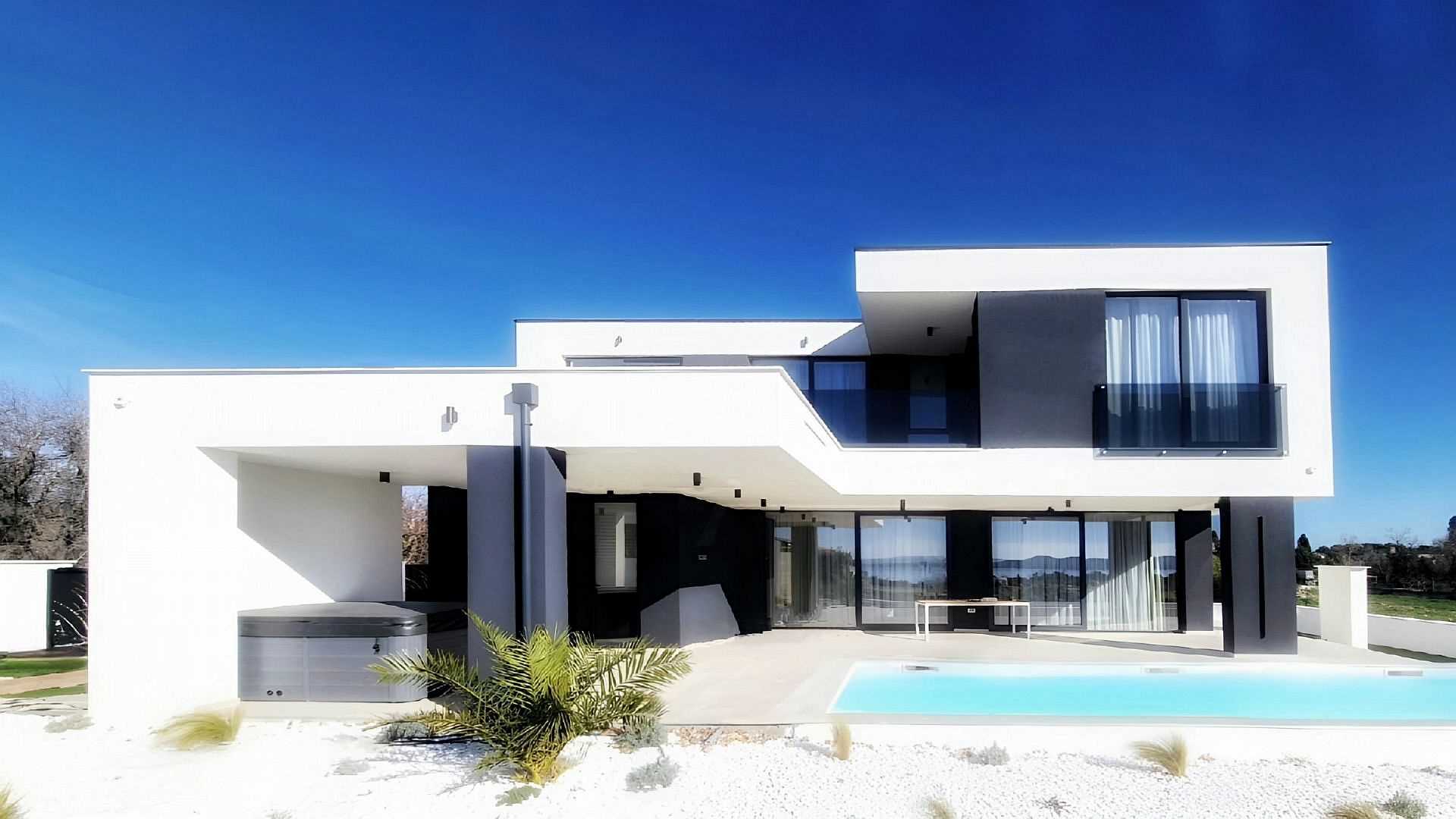 Villa 1, Petrčane