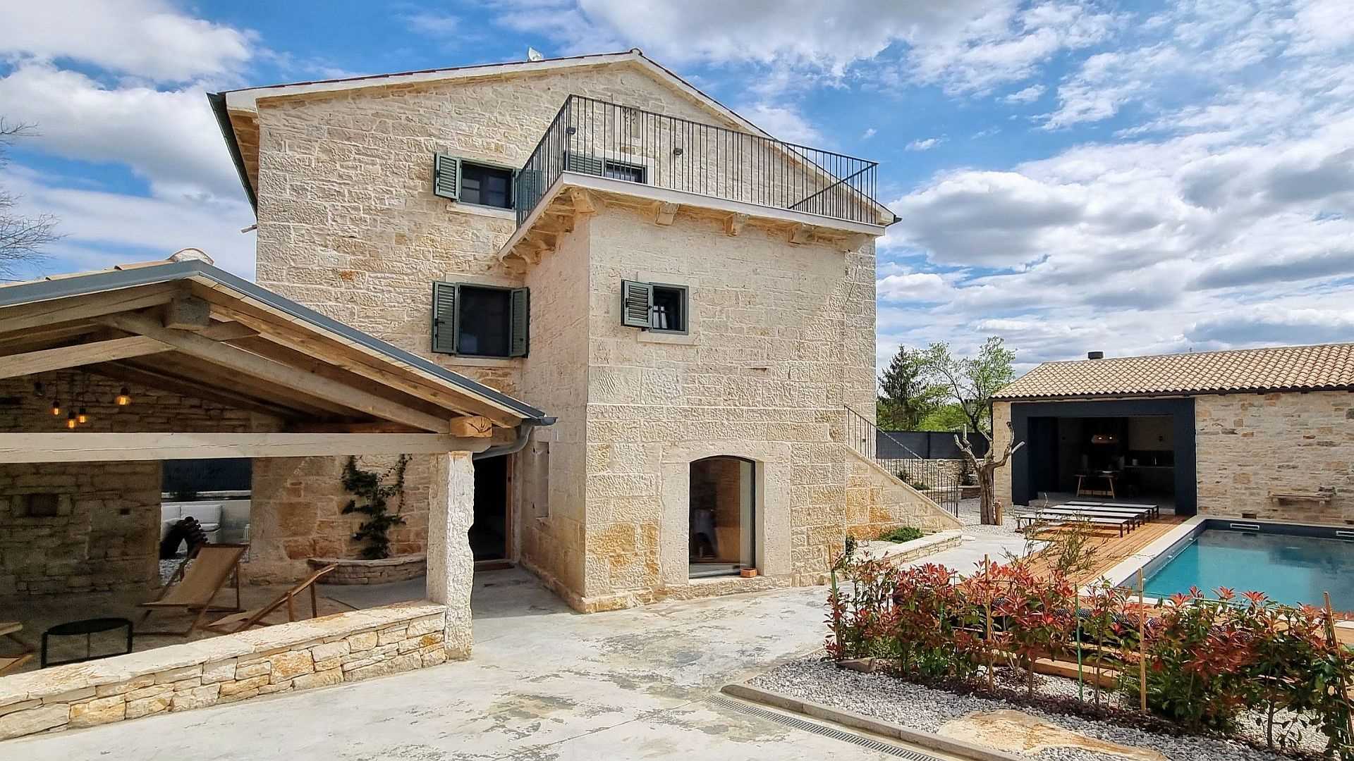Villa Qualia, Srbinjak