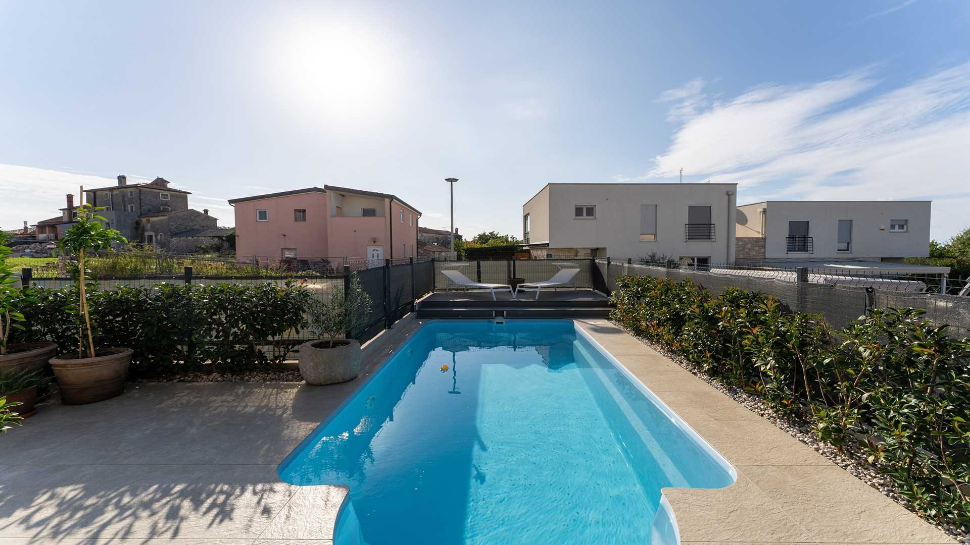 Villa Summer