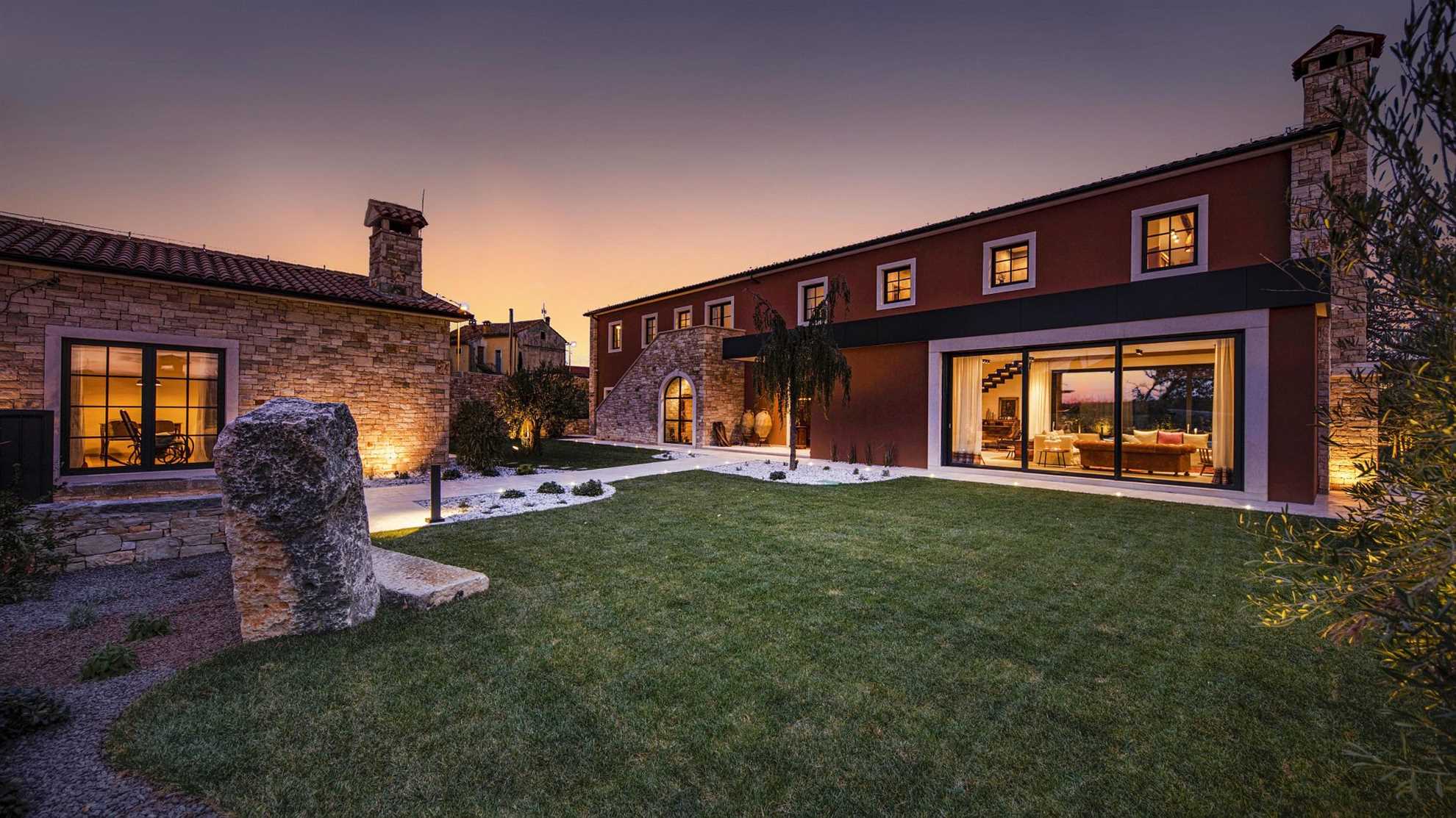 Luxurious complex for large groups in Barat in Istria