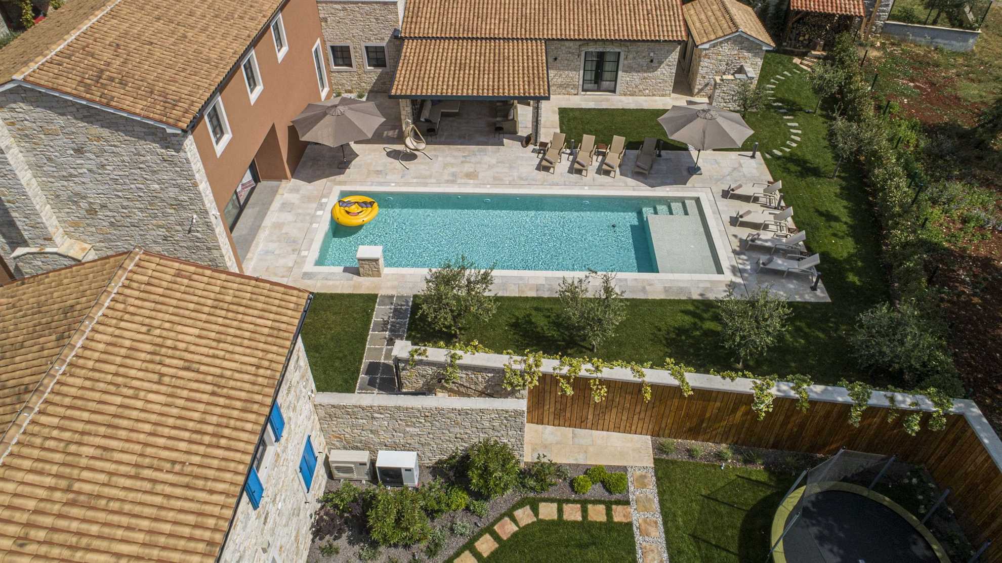 Luxurious poolside villa with sea view situated in Barat