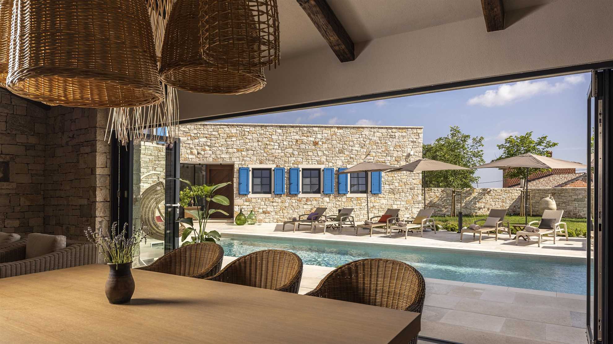 Luxurios villa with swimming pool on private estate in Barat