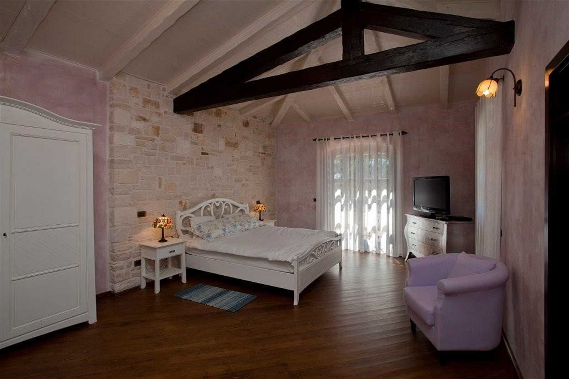 Luxury villa in Barat with a wellness